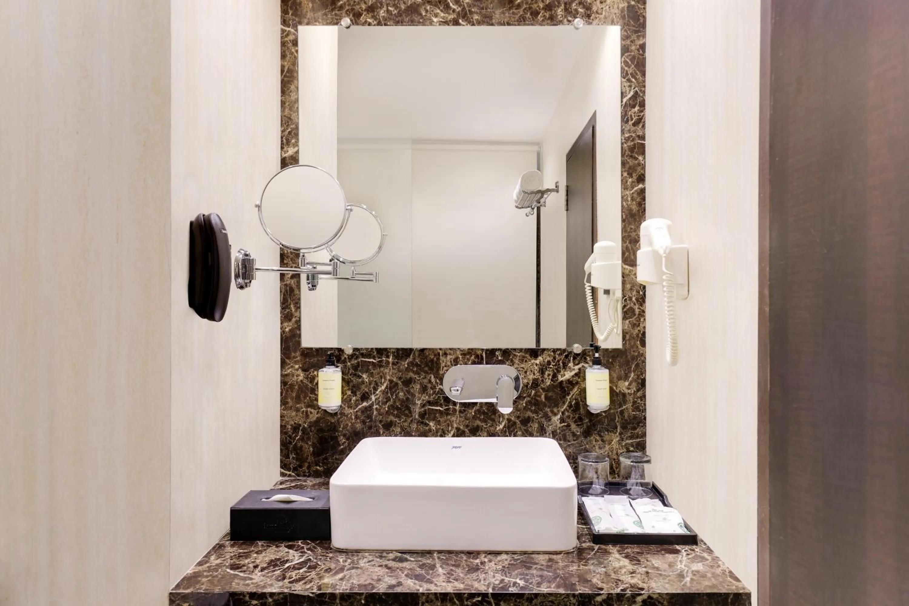 Toilet in Lemon Tree Hotel Bhopal