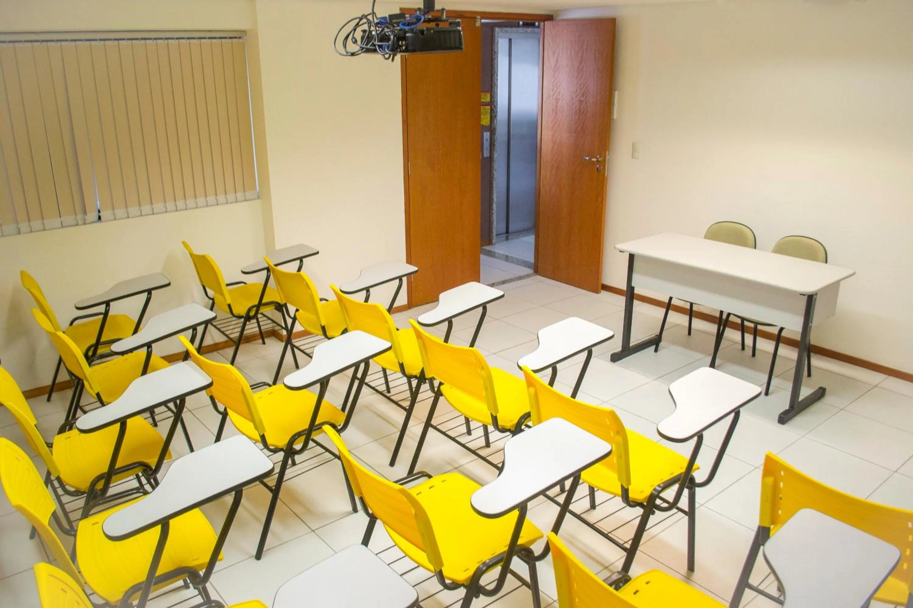 Meeting/conference room in Expresso R1