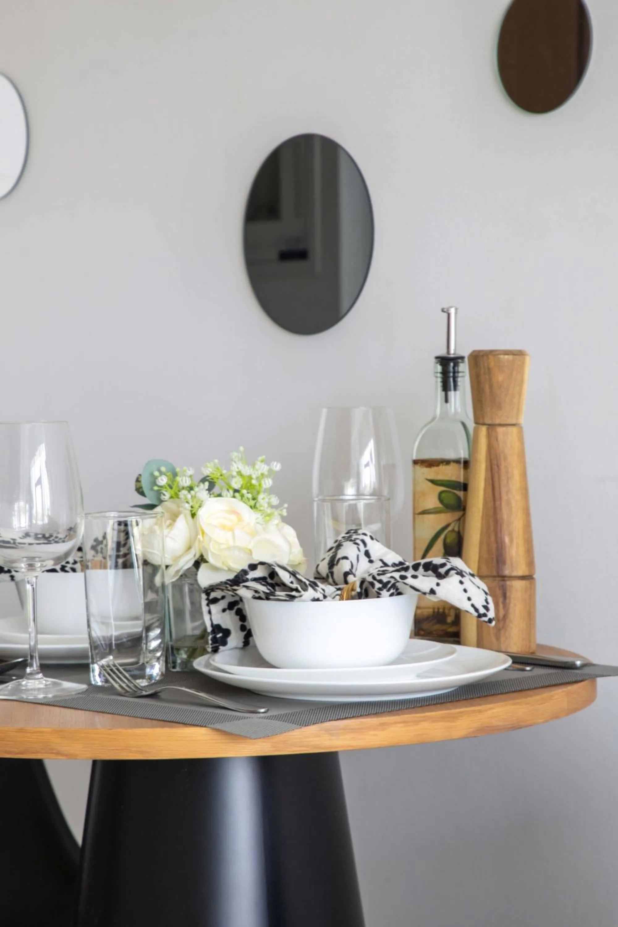 Frank Porter - Marquise Square