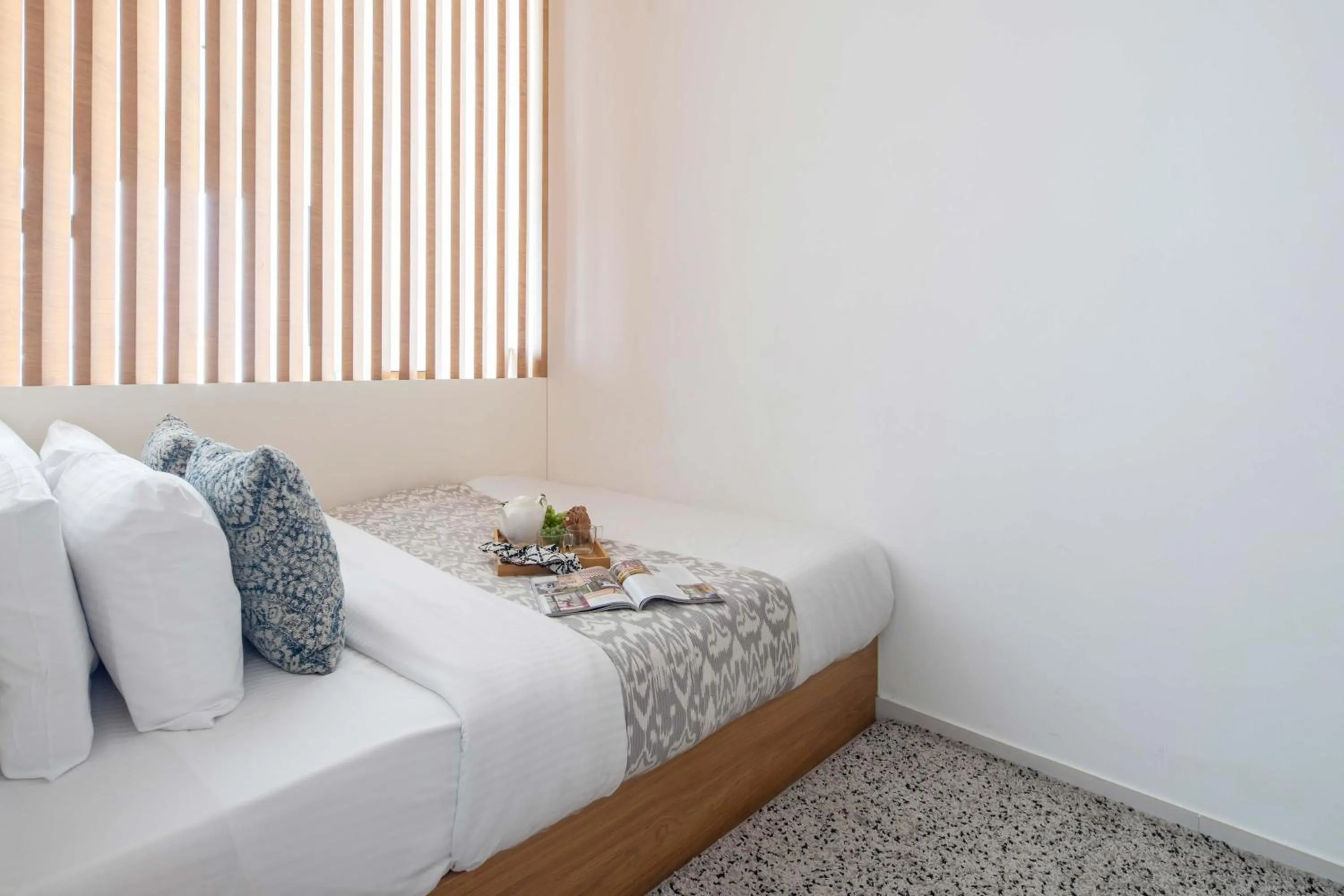 Frank Porter - Marquise Square