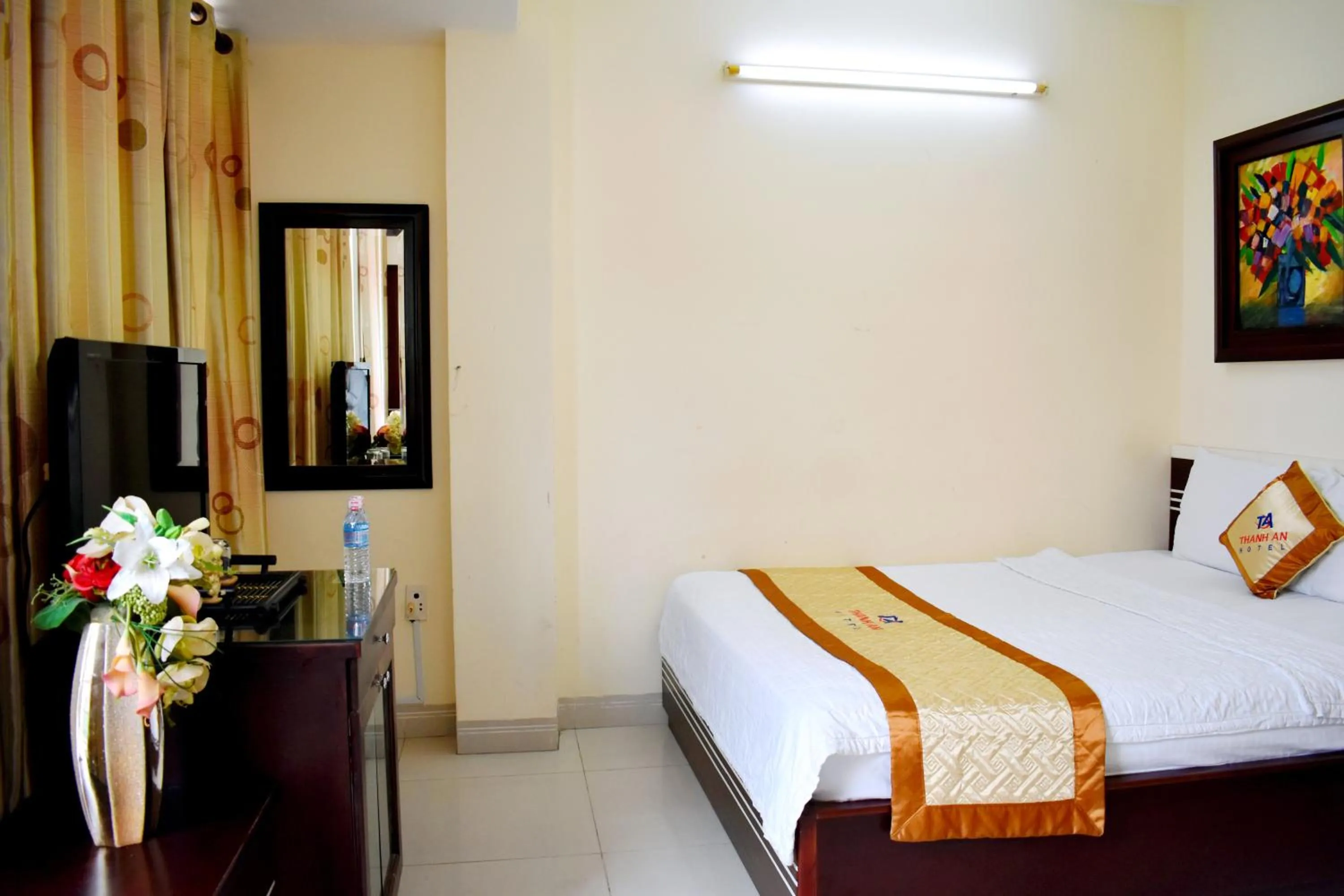 Bedroom in Thanh An Hotel