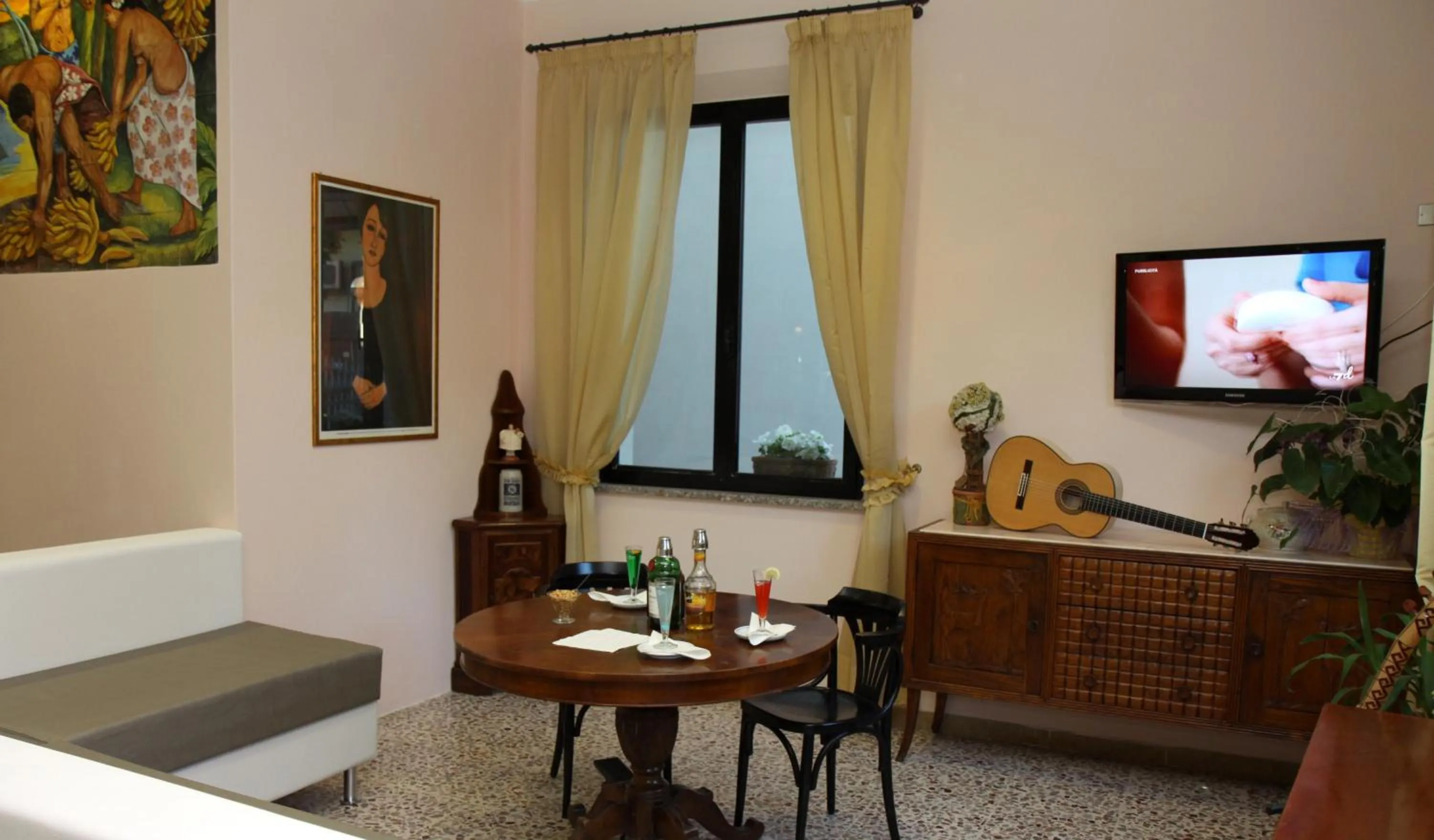 Restaurant/places to eat in Hotel Azzurra