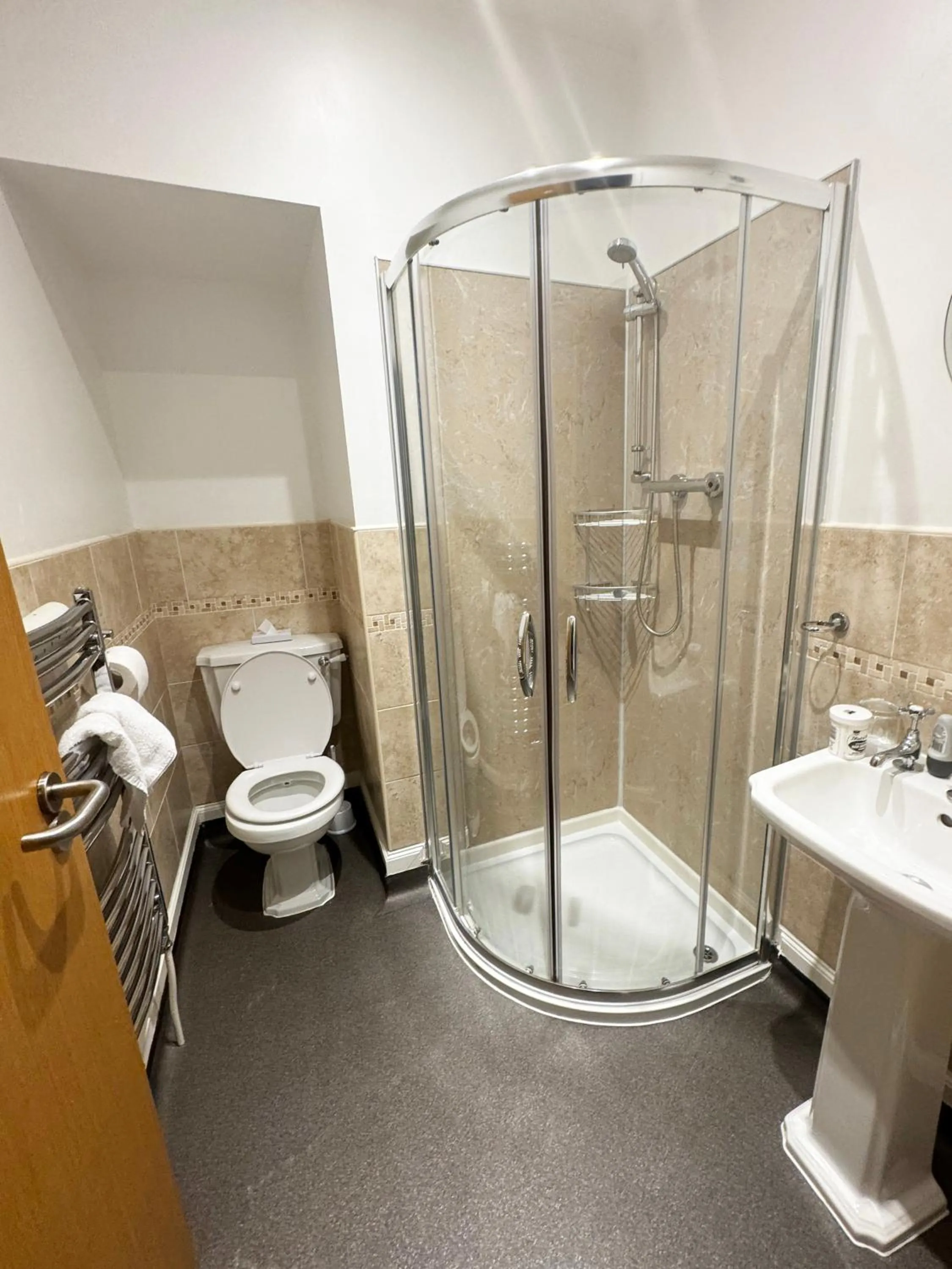 Bathroom in Aberdunant Hall