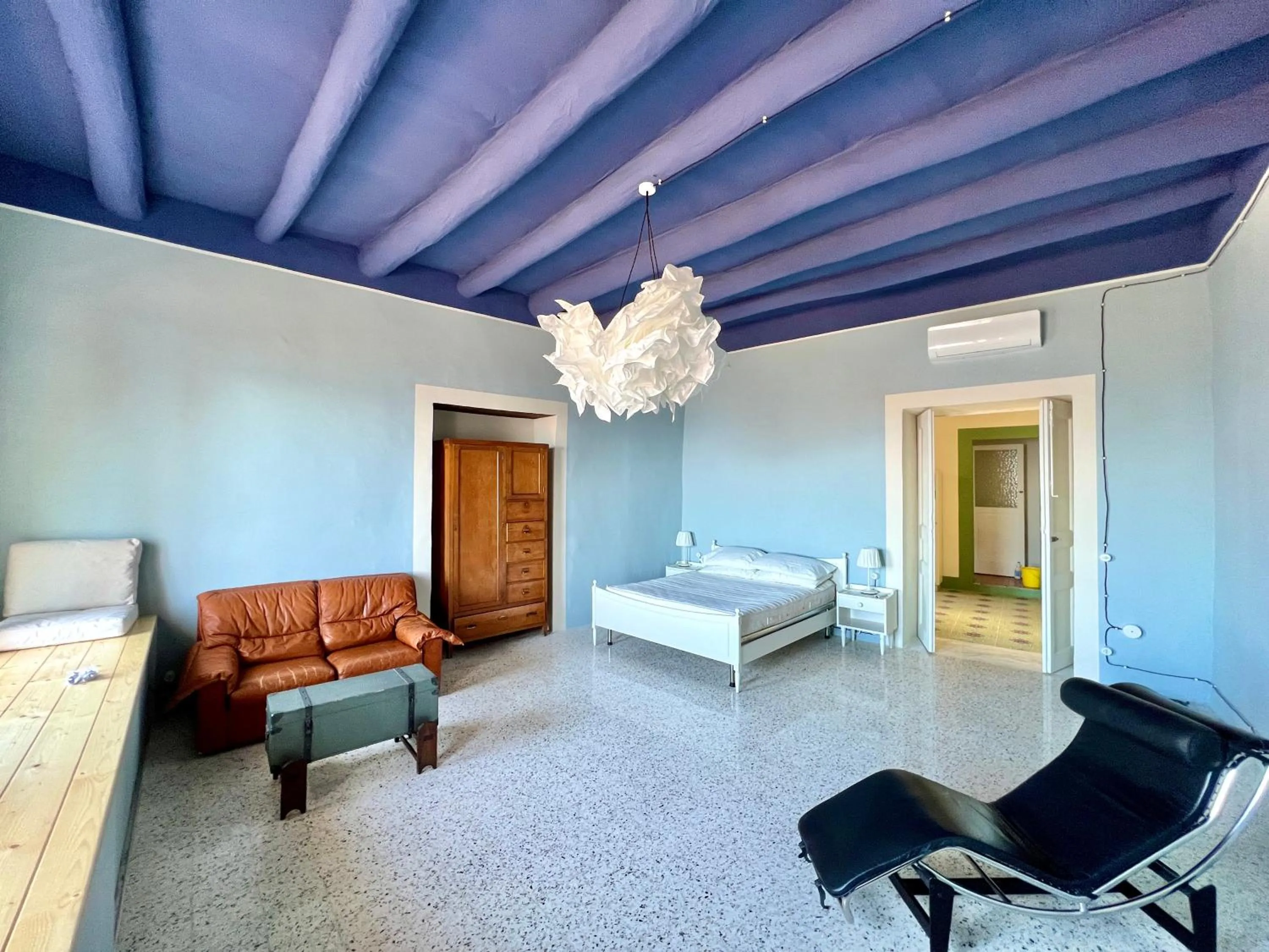 Photo of the whole room, Bed in Borgo Dei Saraceni - Suites & Apartments
