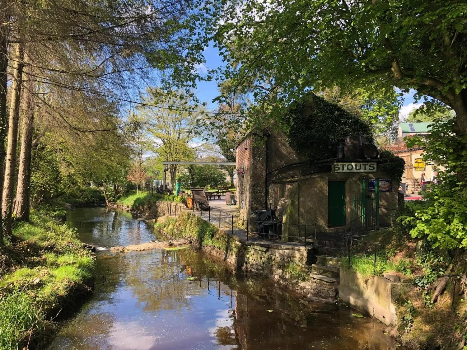 Basil Sheils B&B Accommodation Armagh