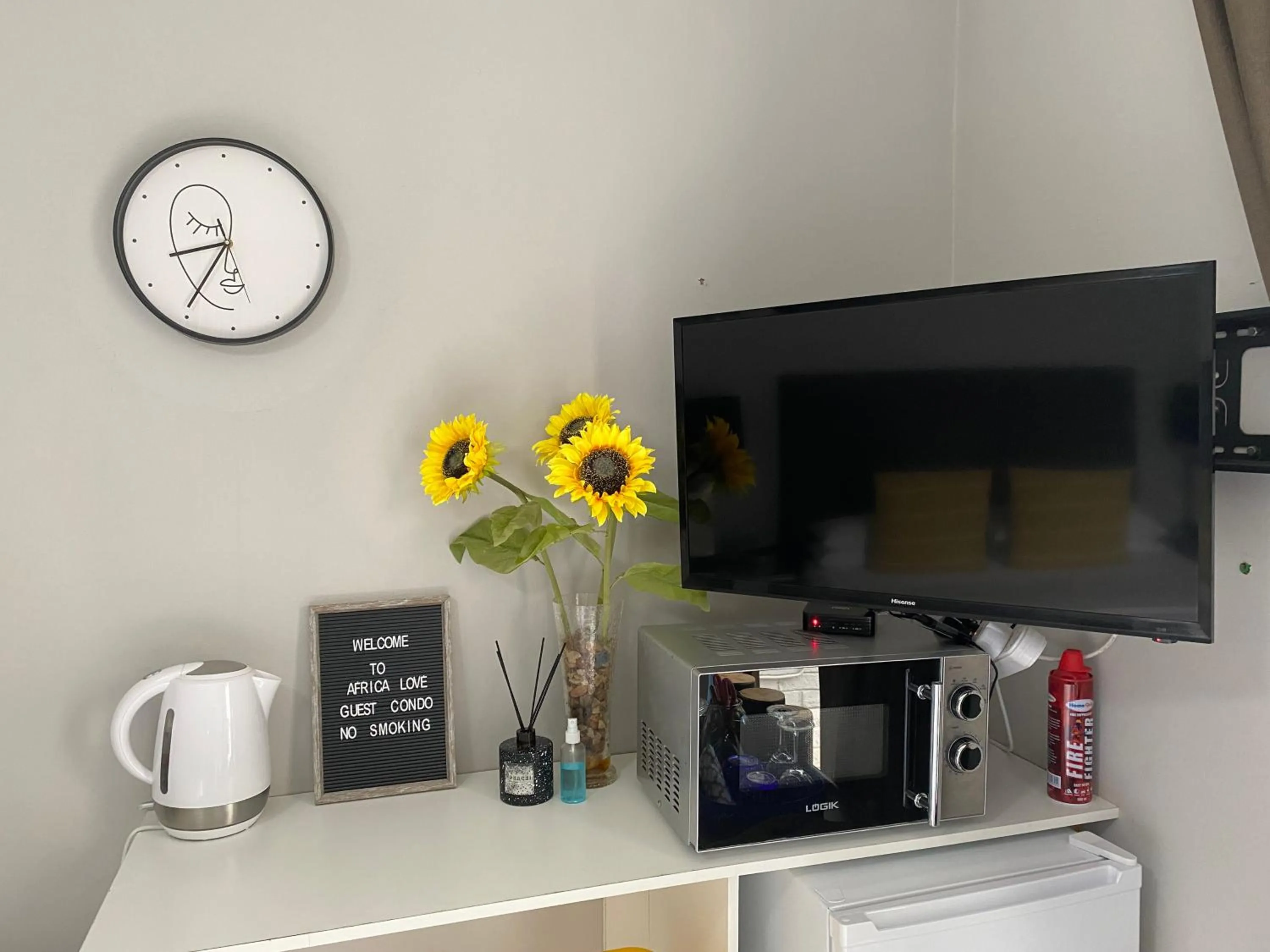 TV and multimedia in AfricaLove Guest Condo