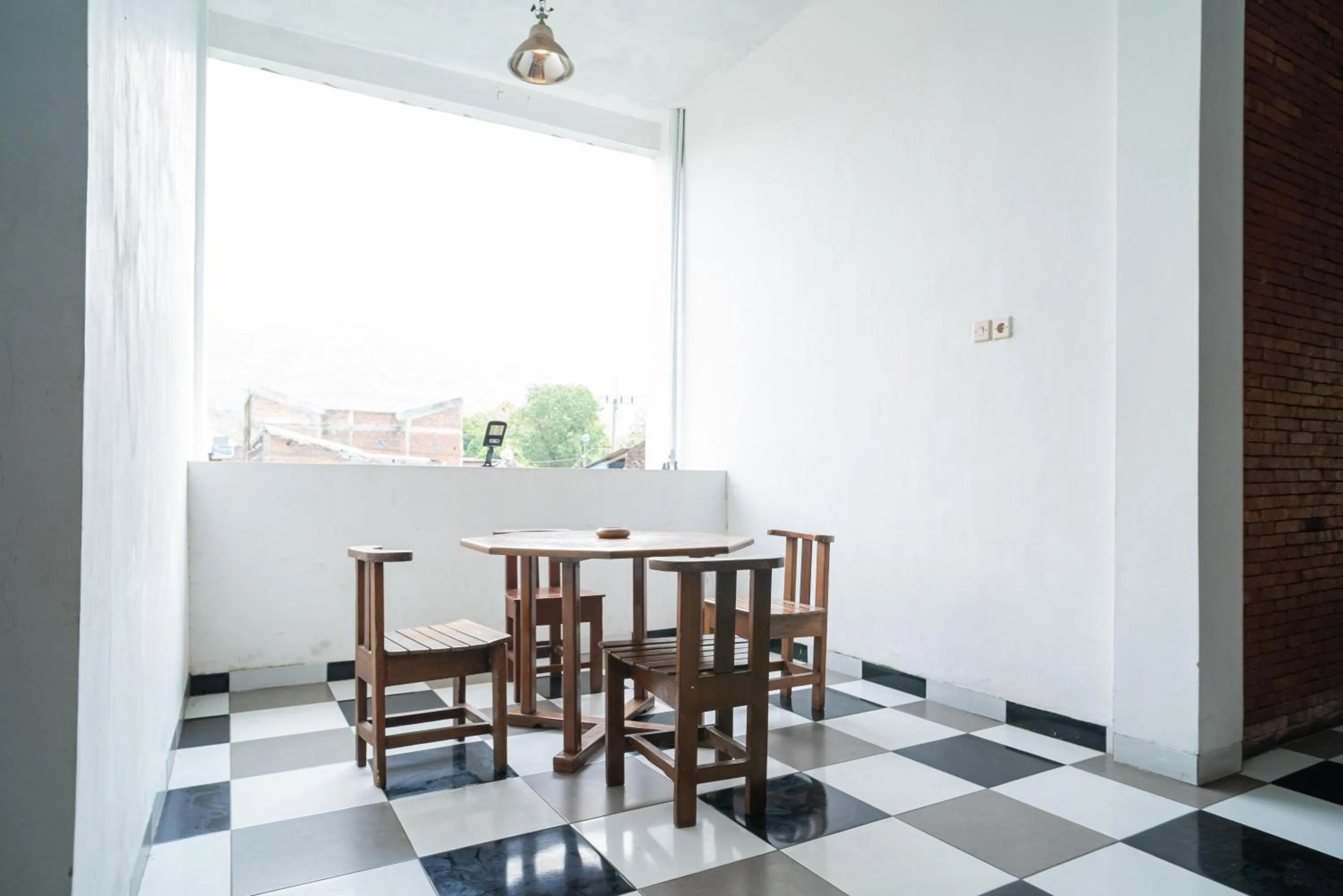 Seating area in RedDoorz syariah @ Selomangleng Kediri