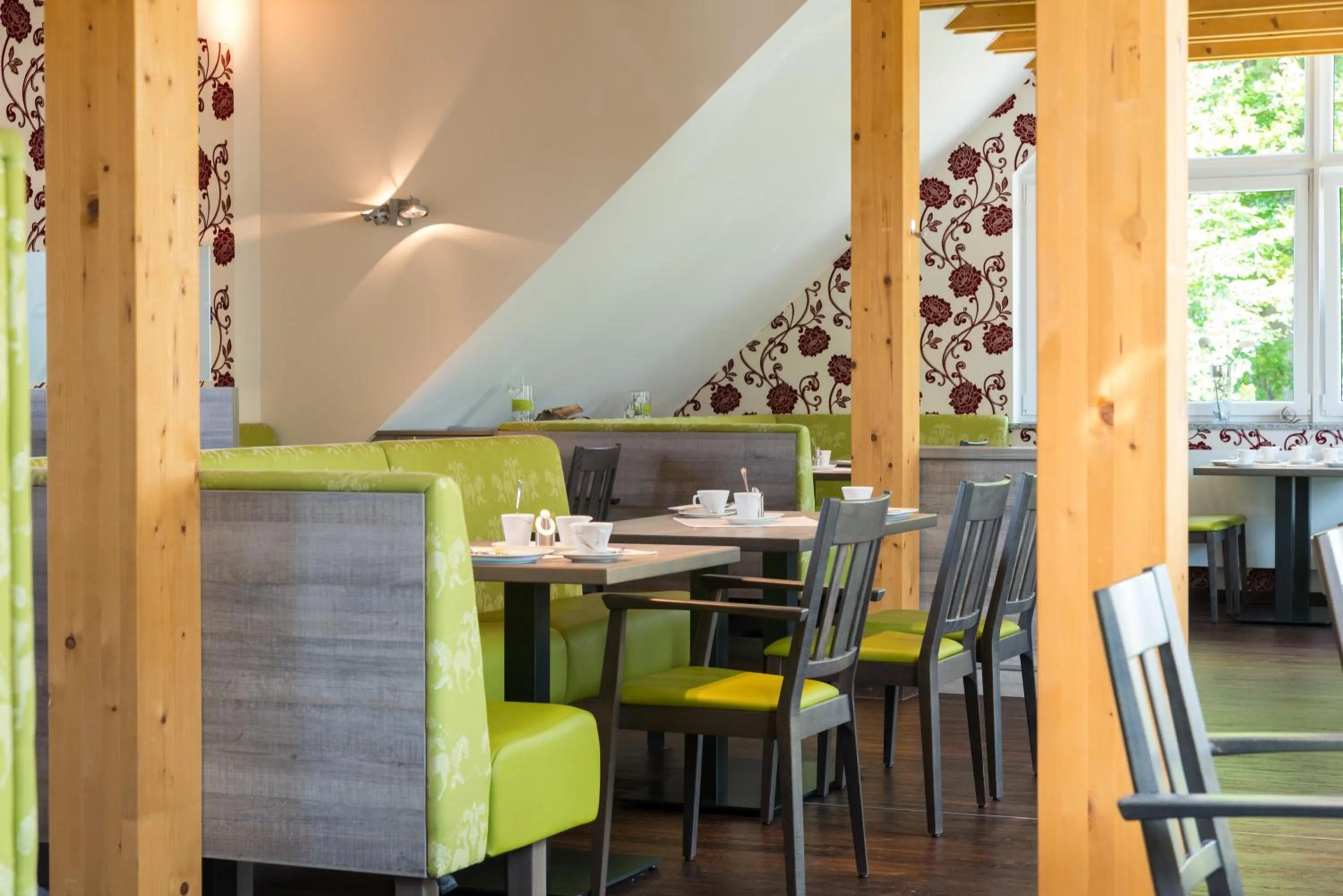 Restaurant/places to eat in Schade's Wohlfühlhotel