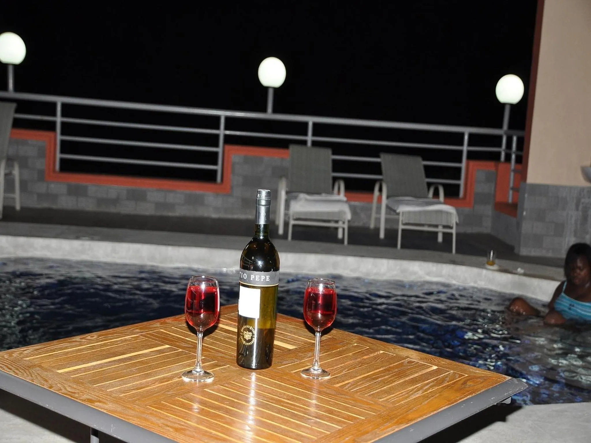 Swimming pool in Monalisa Hotel