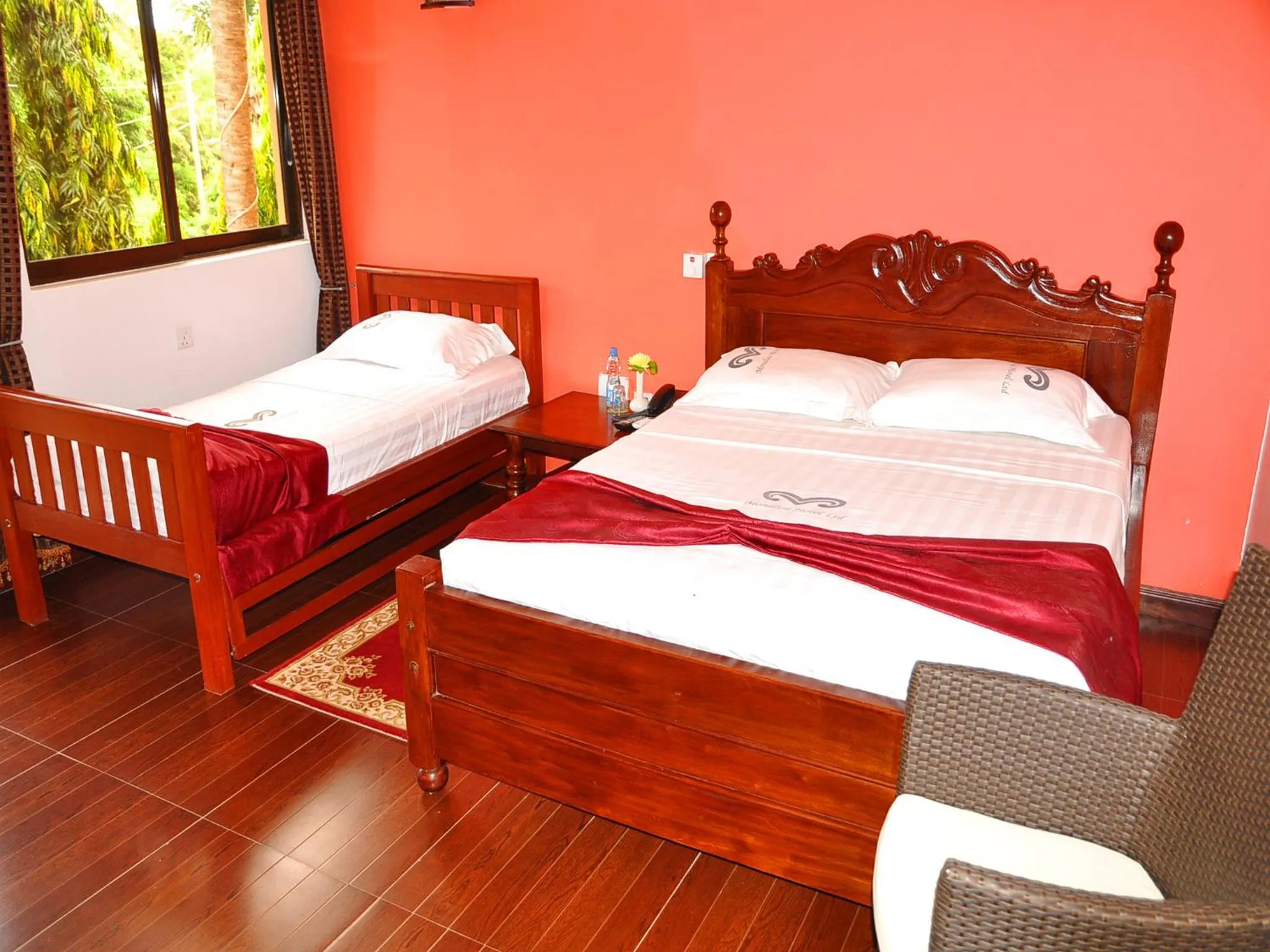 Photo of the whole room, Bed in Monalisa Hotel