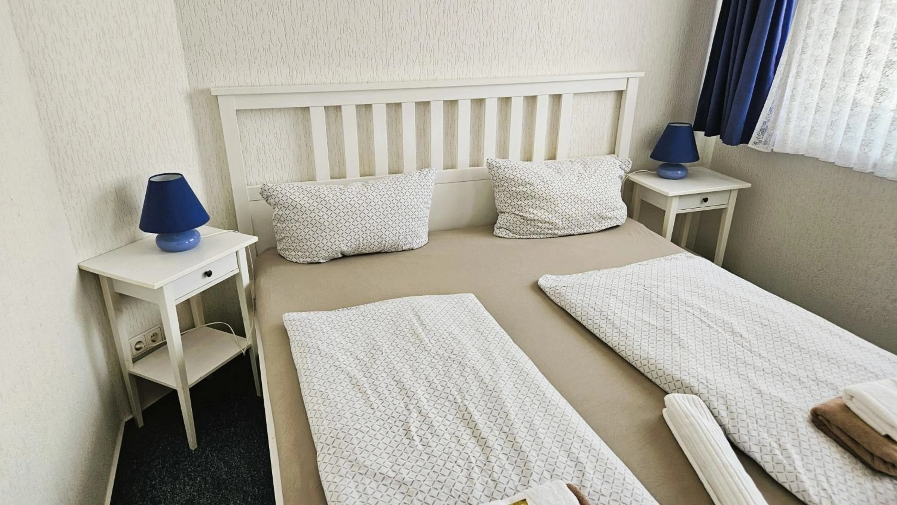 Bed in Hotel Dorfkrug Büsum