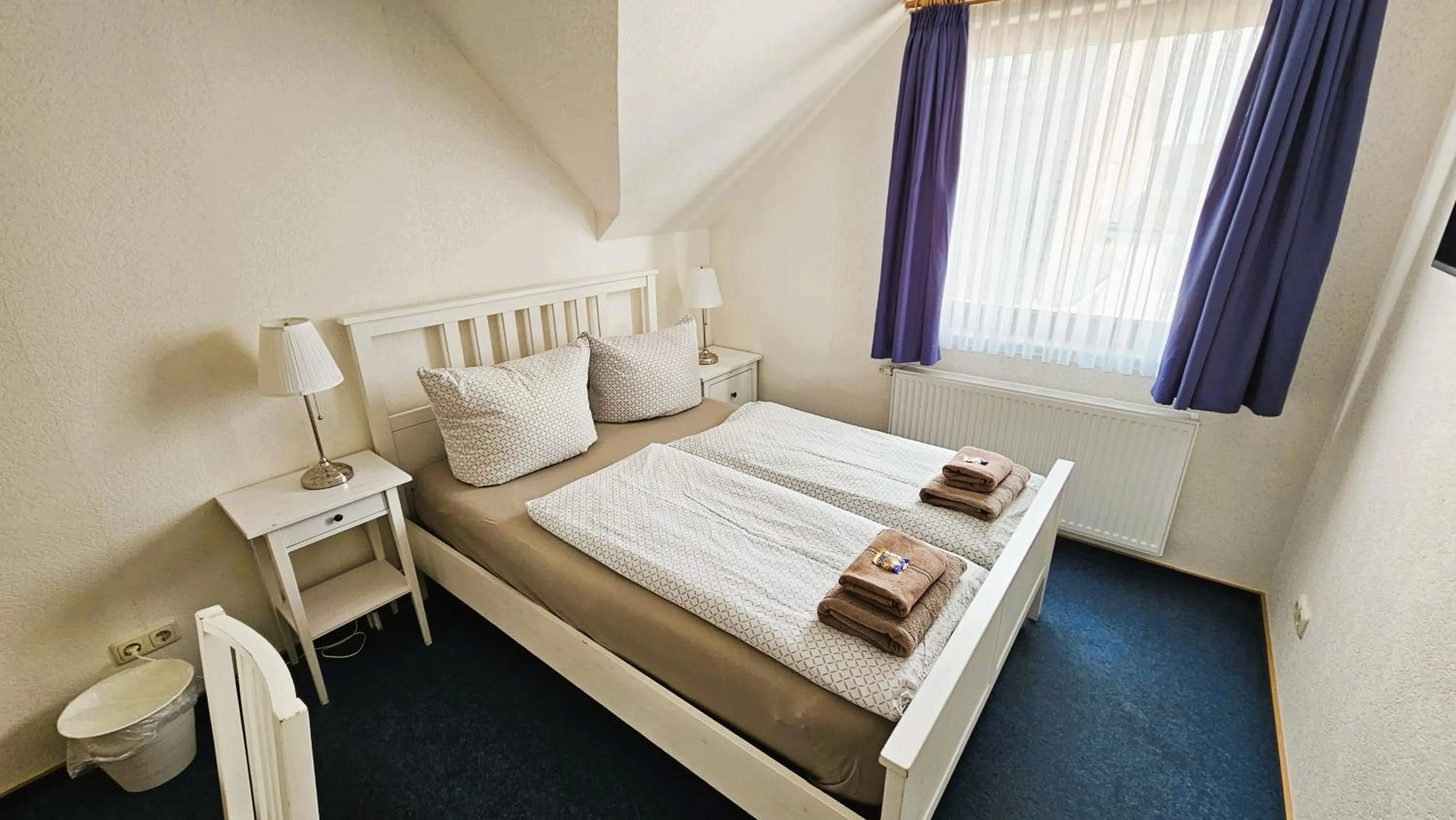 Bed in Hotel Dorfkrug Büsum