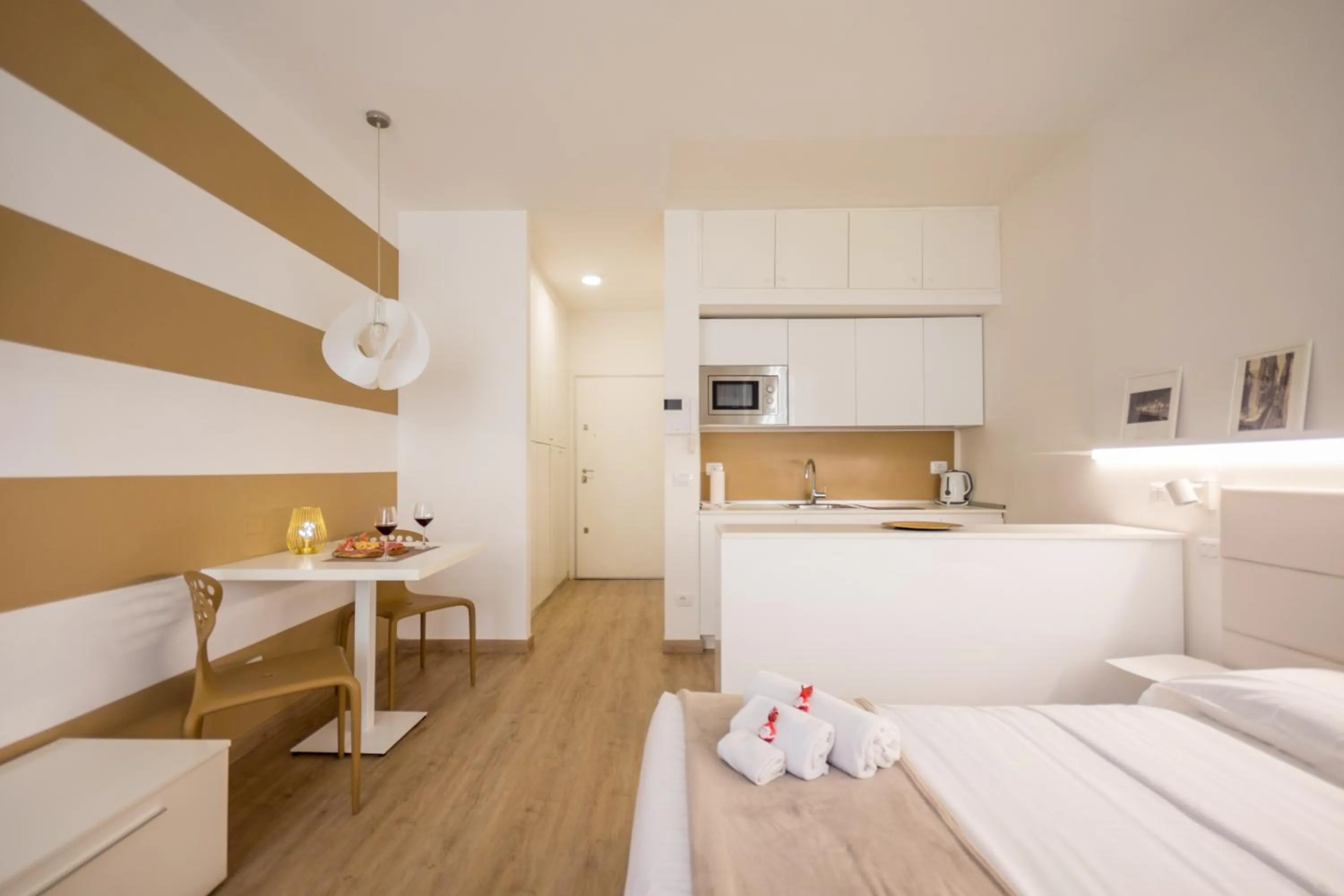 Superior Studio - Vicolo Rensi 6 in Truly Verona