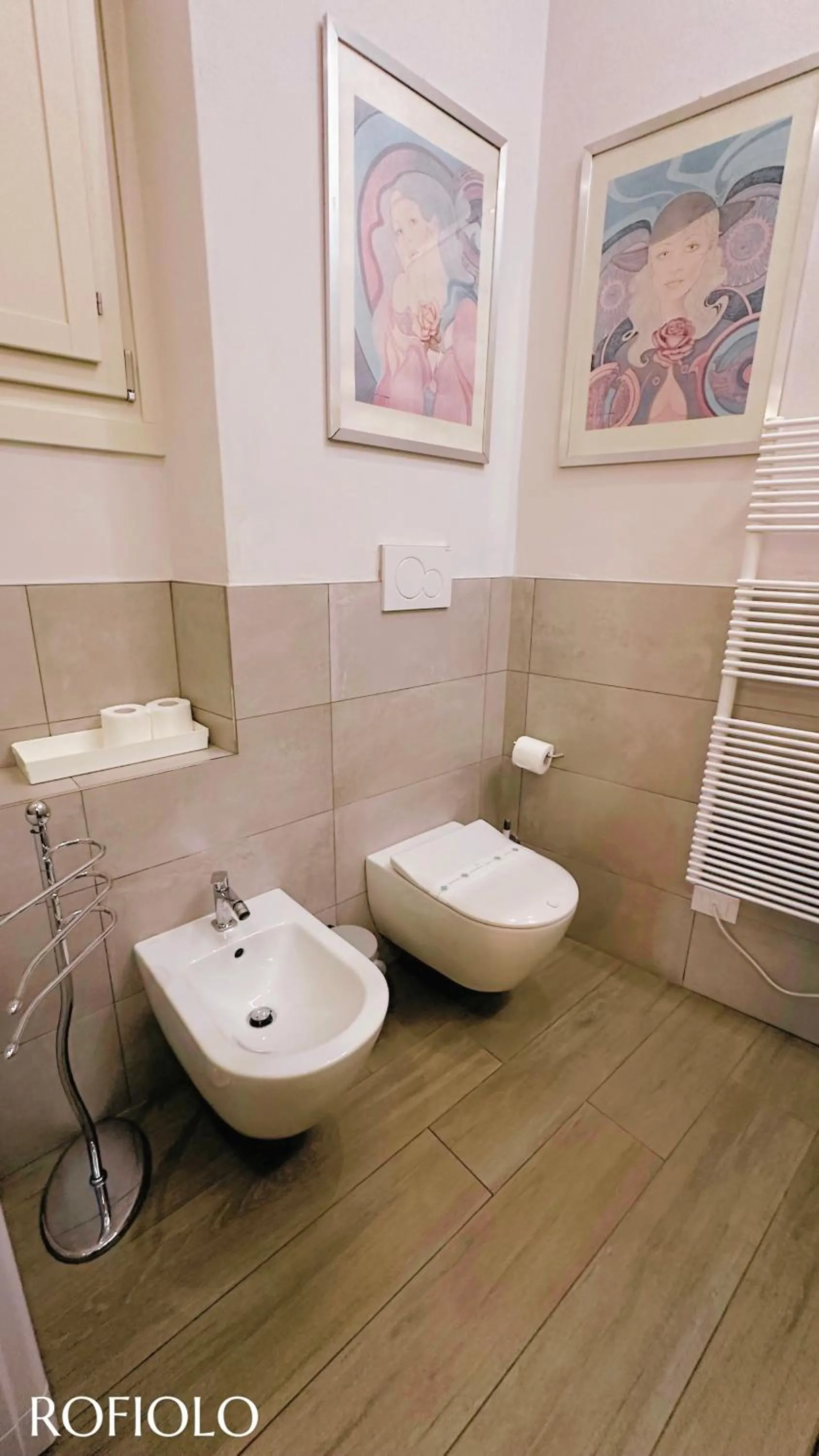 Toilet in Truly Verona