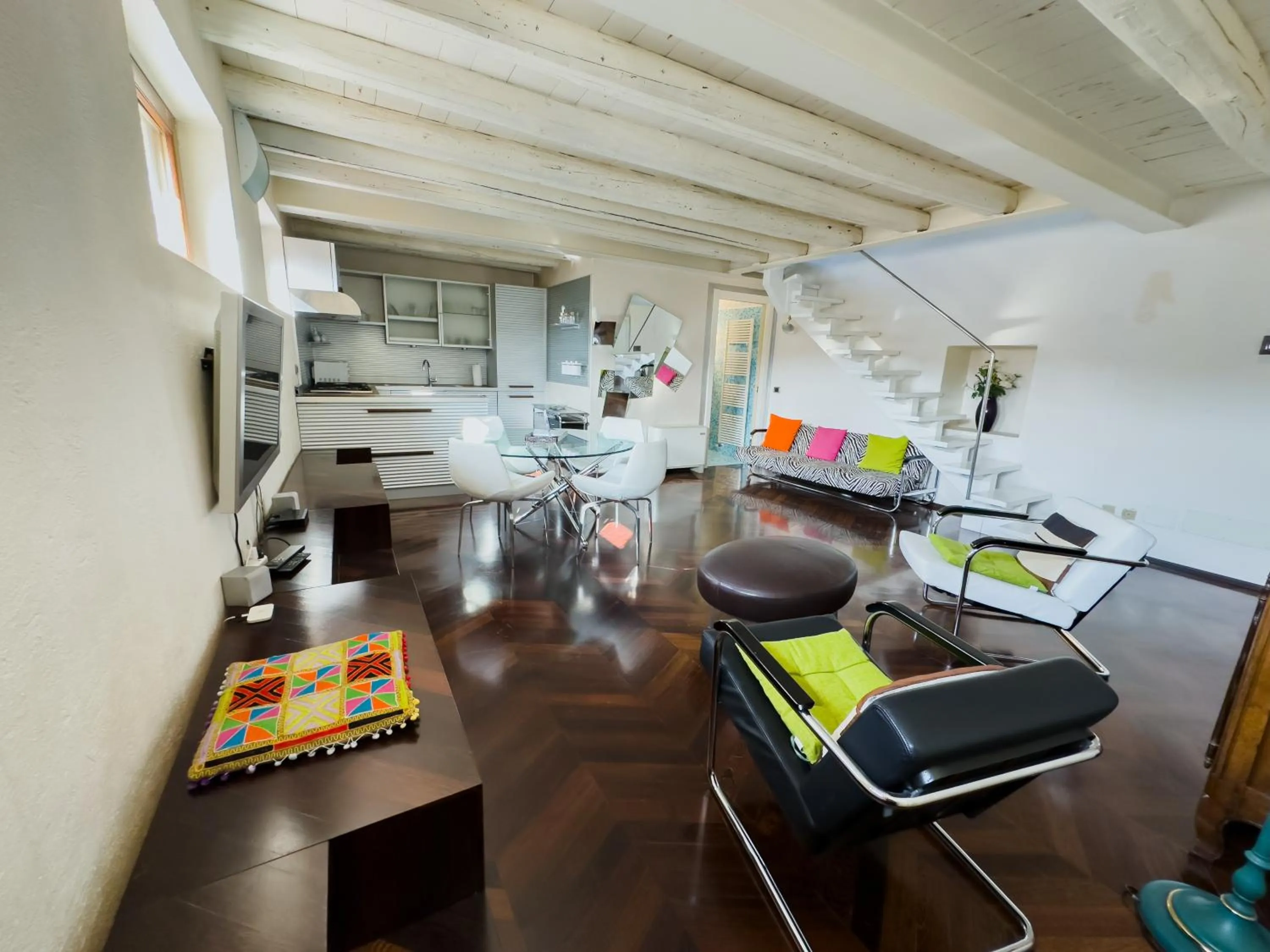 Living room in Truly Verona