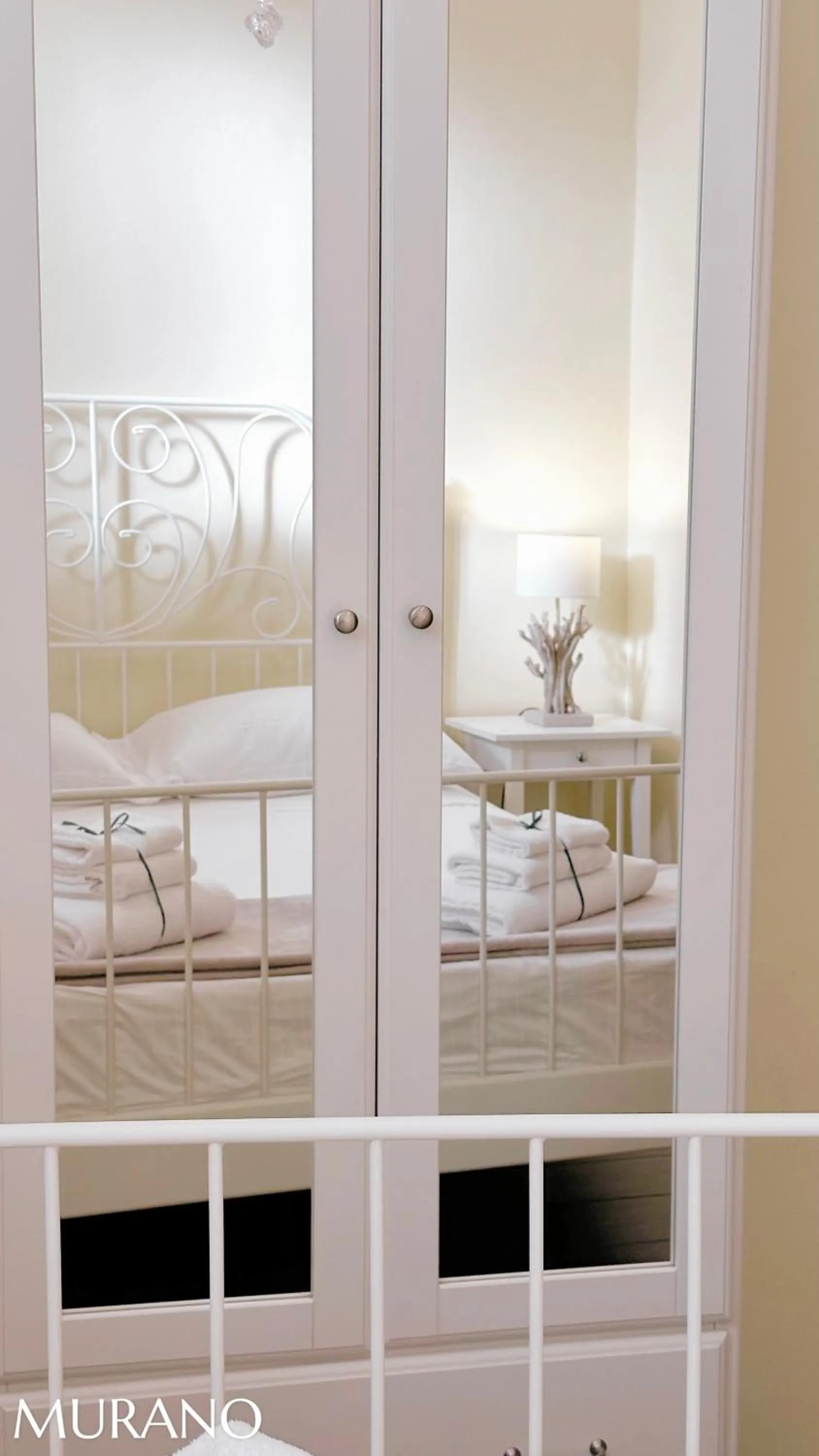 Bedroom, Bed in Truly Verona