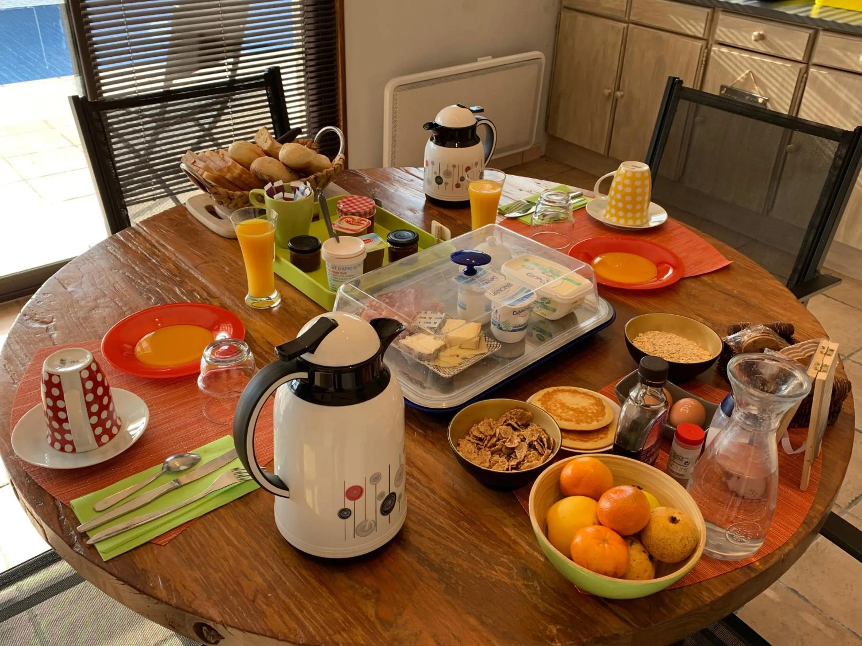 Breakfast in Villa Escandia