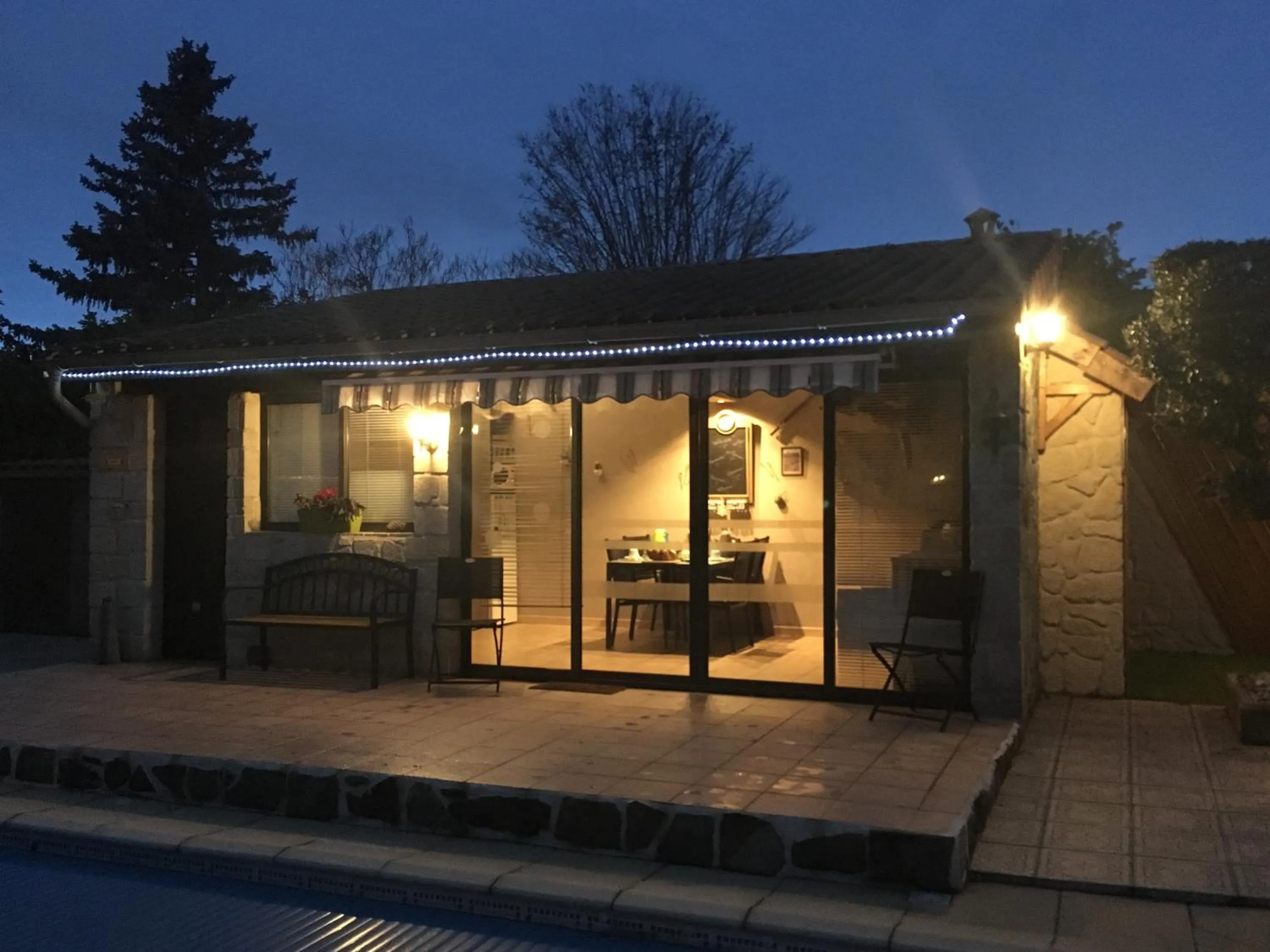 Kitchen or kitchenette in Villa Escandia