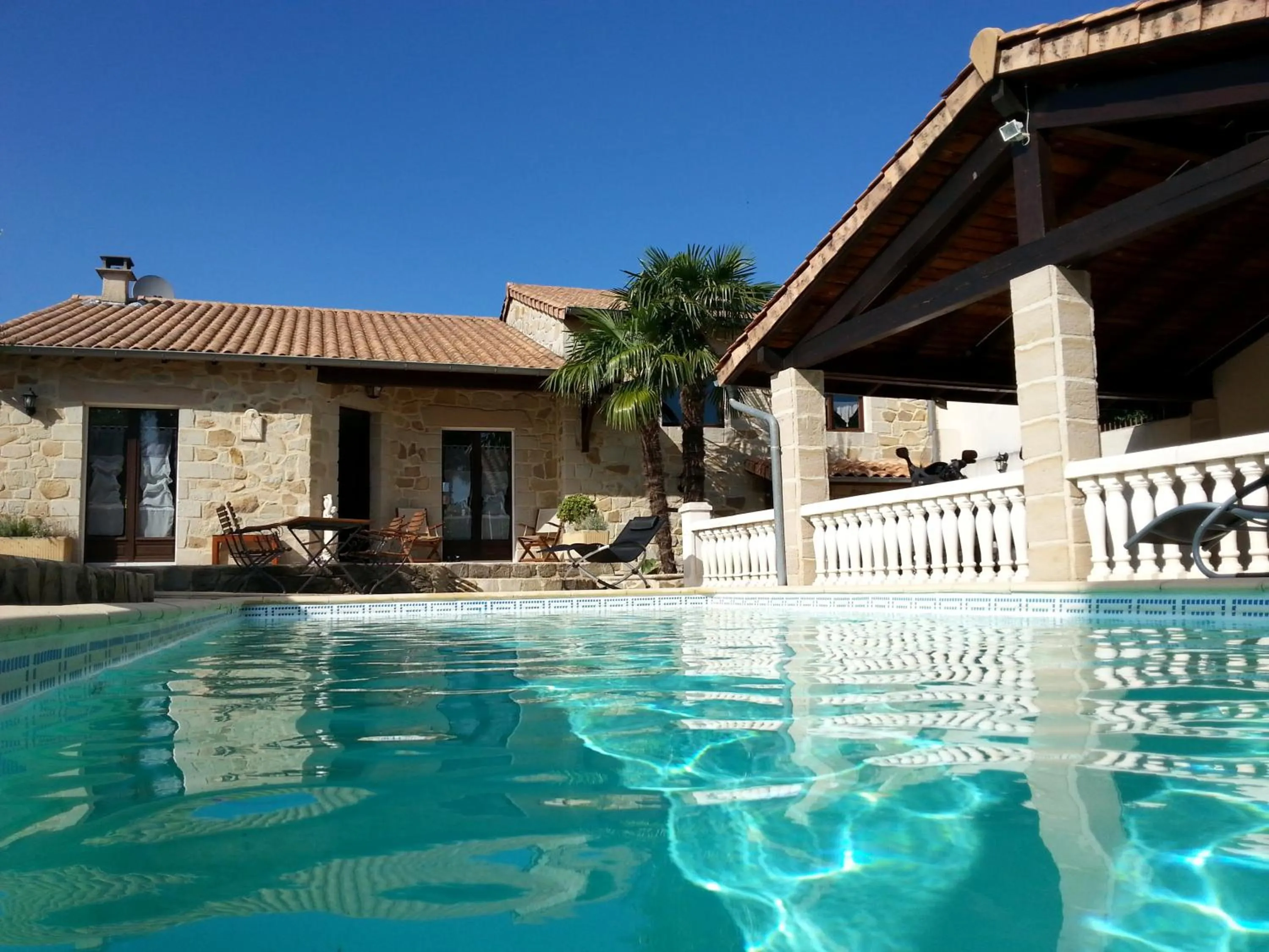 Pool view in Villa Escandia