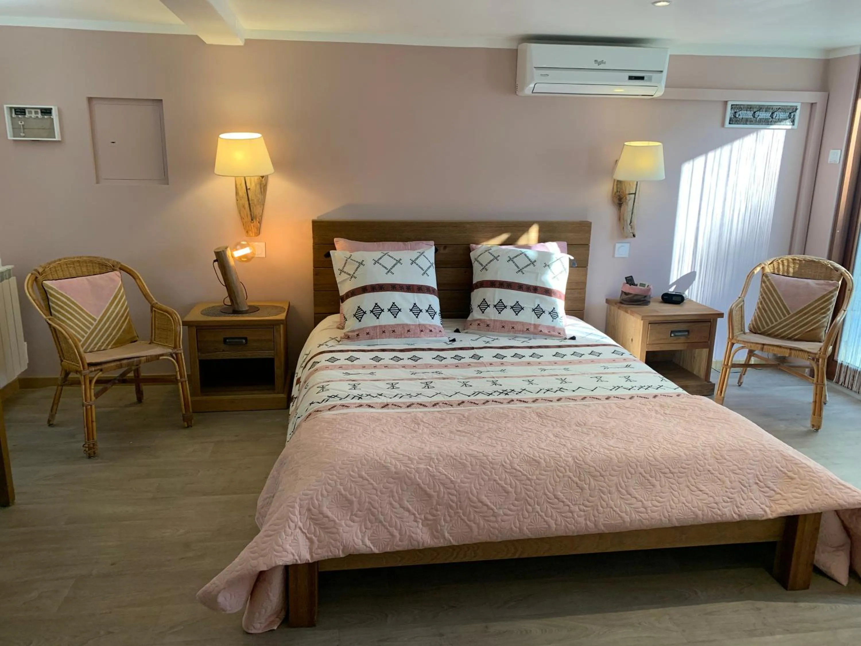 Bed in Villa Escandia