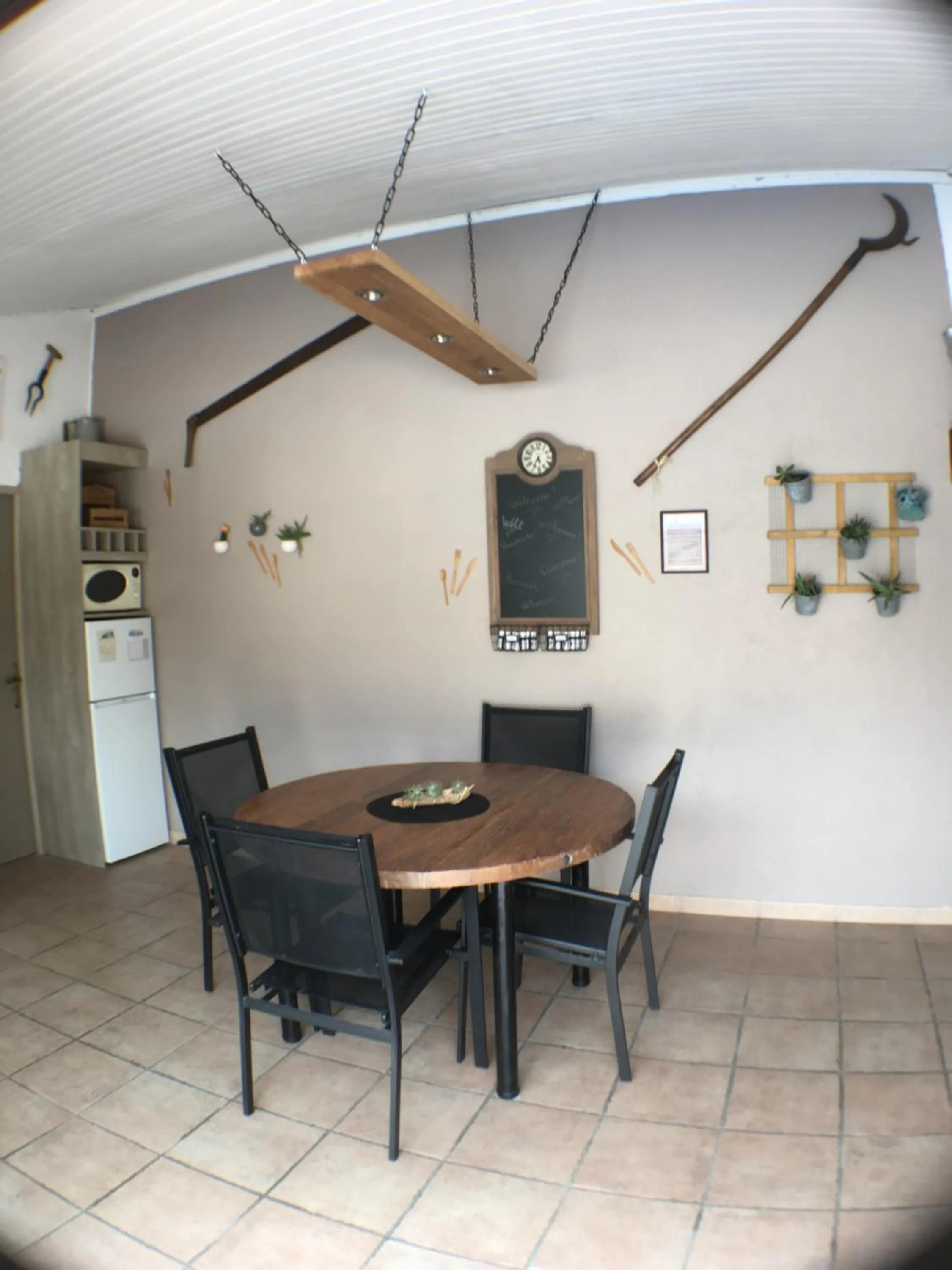 Dining area in Villa Escandia