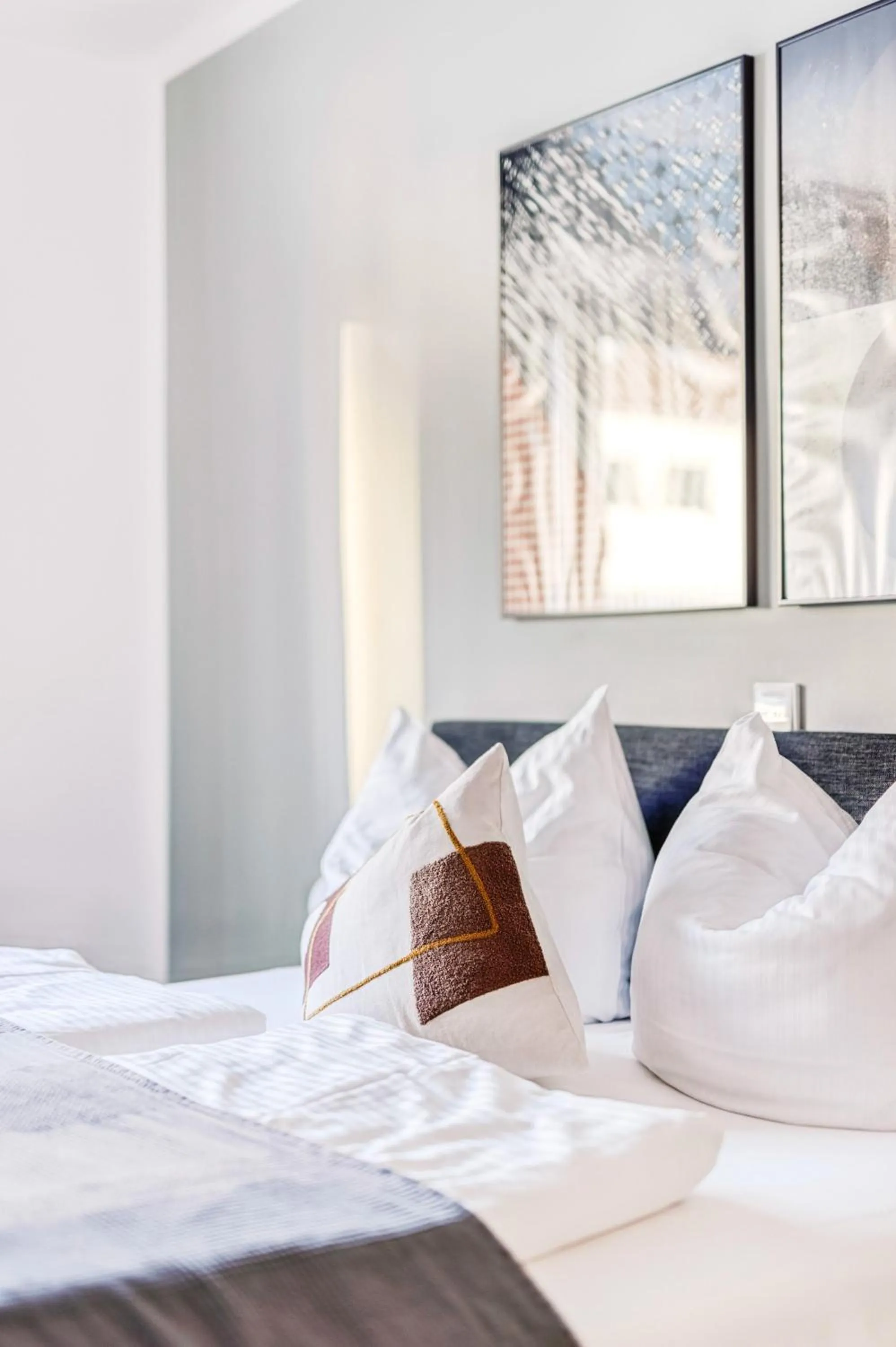 Bed in Limehome Augsburg Pilgerhausstraße