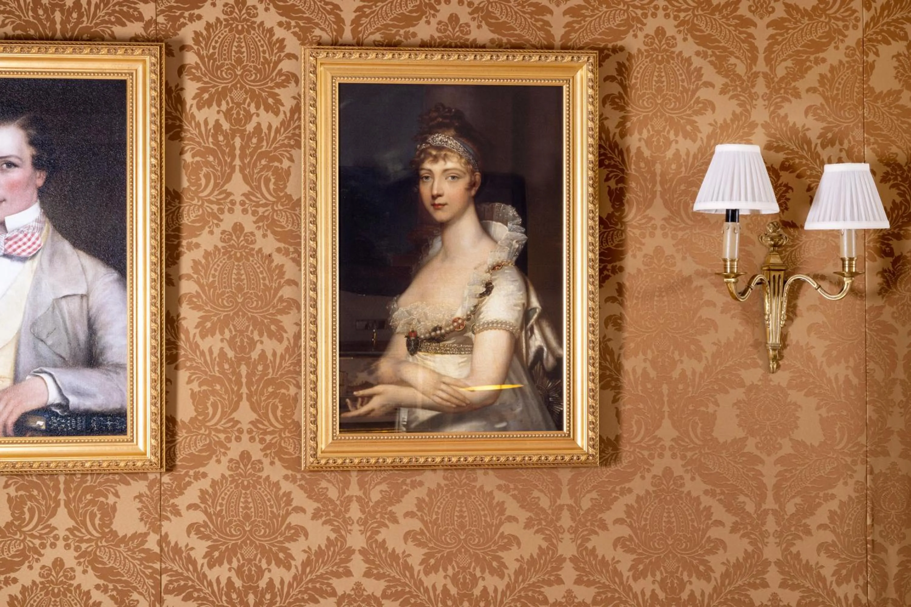 Decorative detail in Hotel De Seine