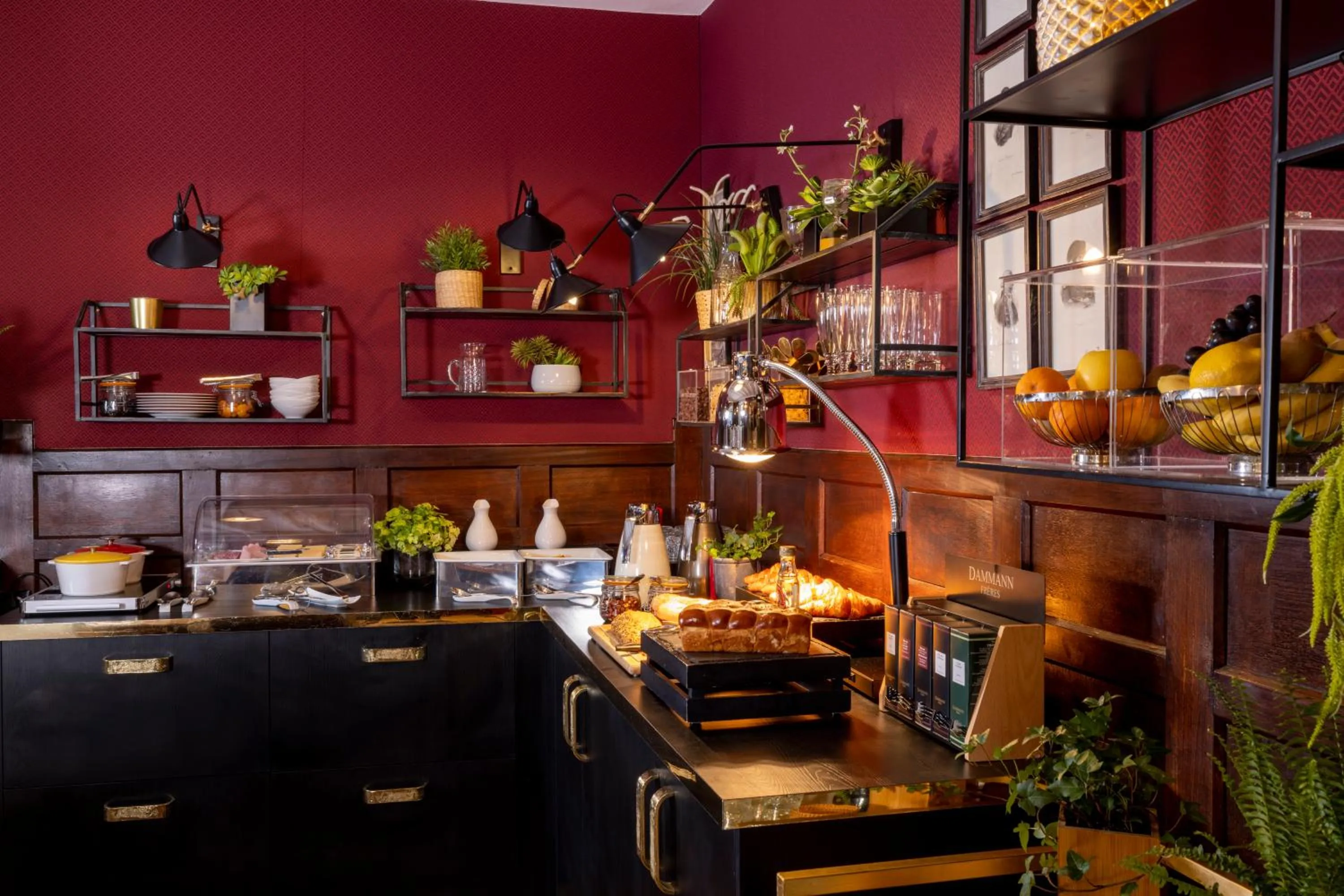 Breakfast in Hotel De Seine