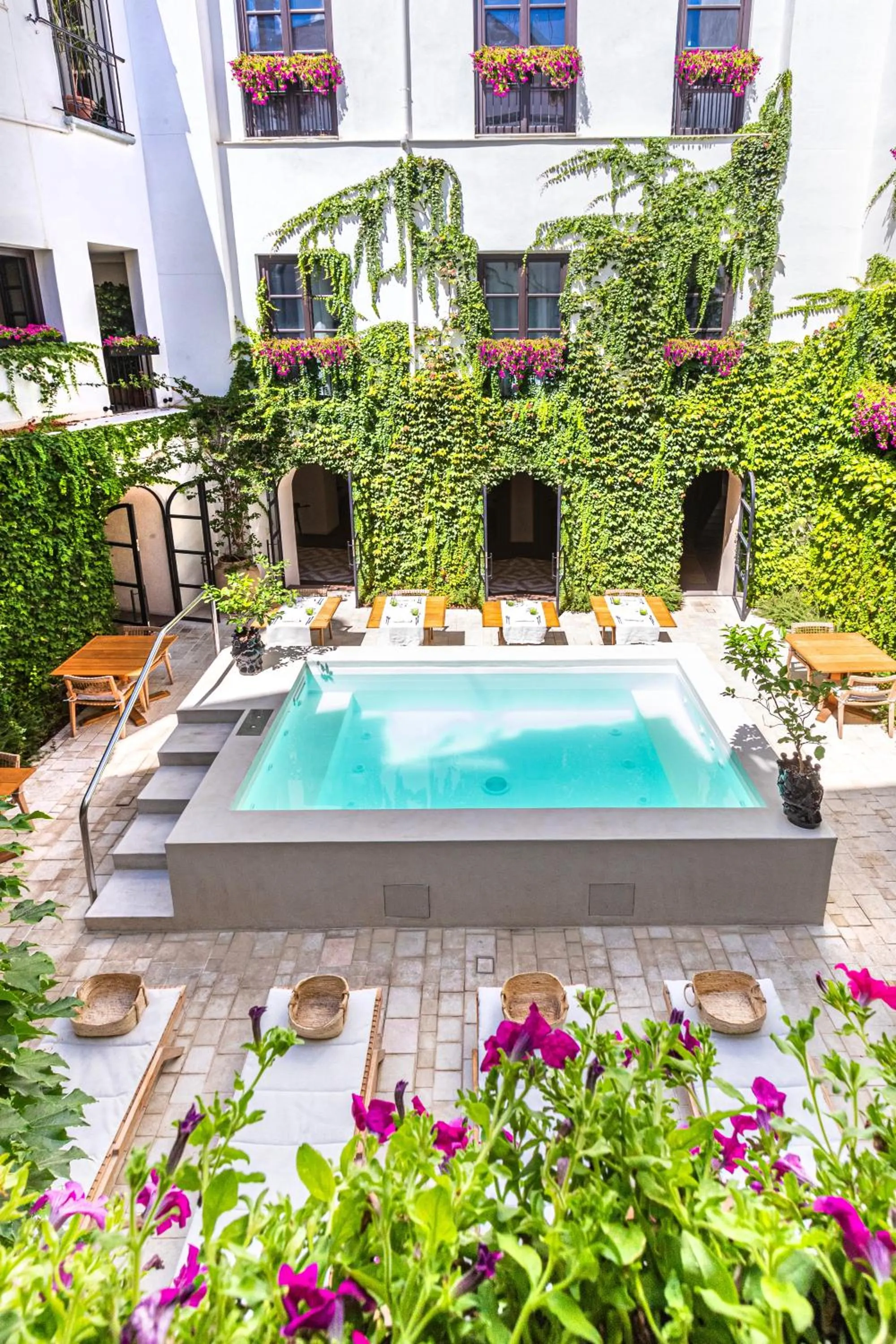 Restaurant/places to eat in Casa Nostra Boutique Hotel & Spa