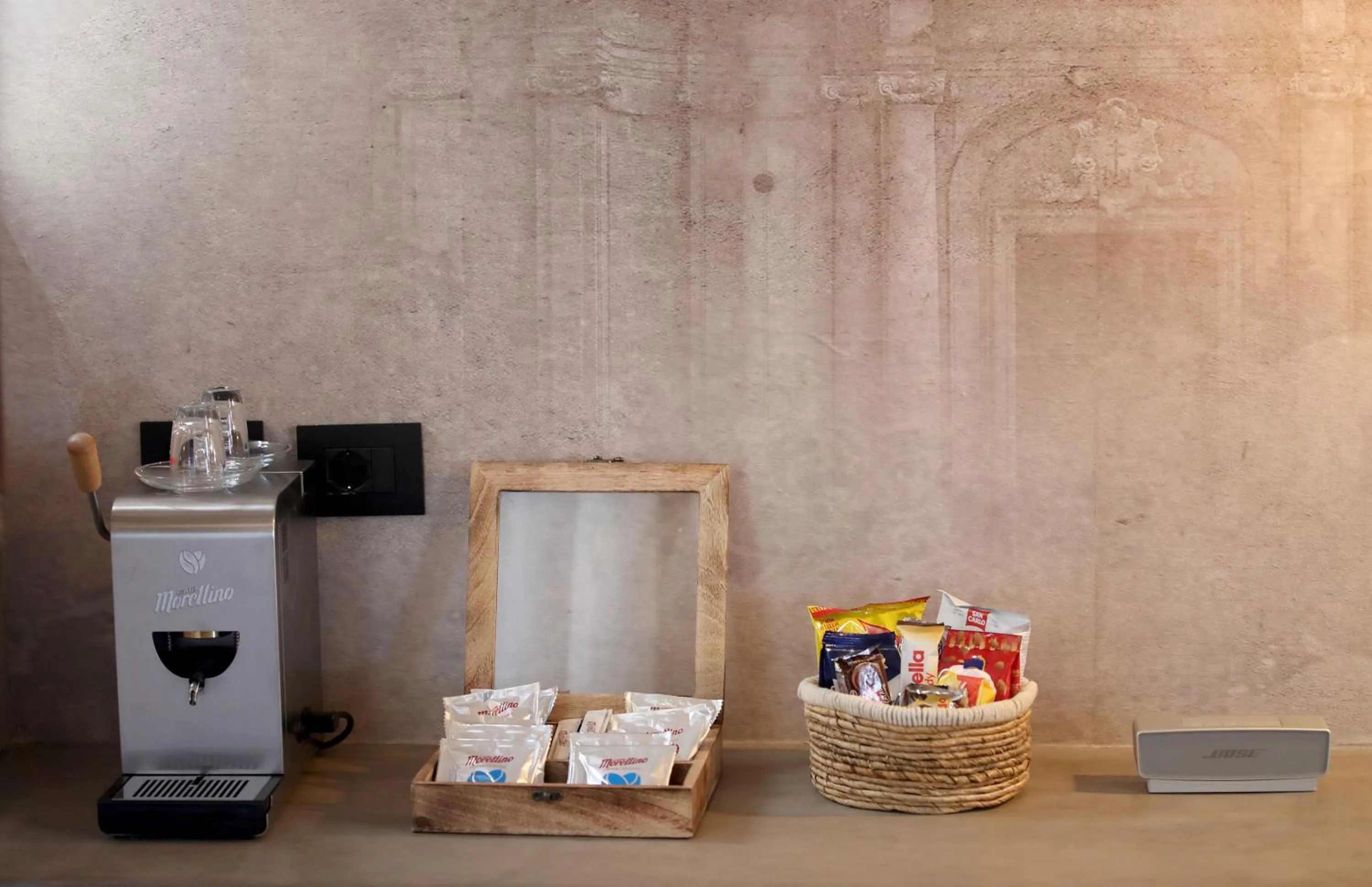 Coffee/tea facilities in Casa Nostra Boutique Hotel & Spa