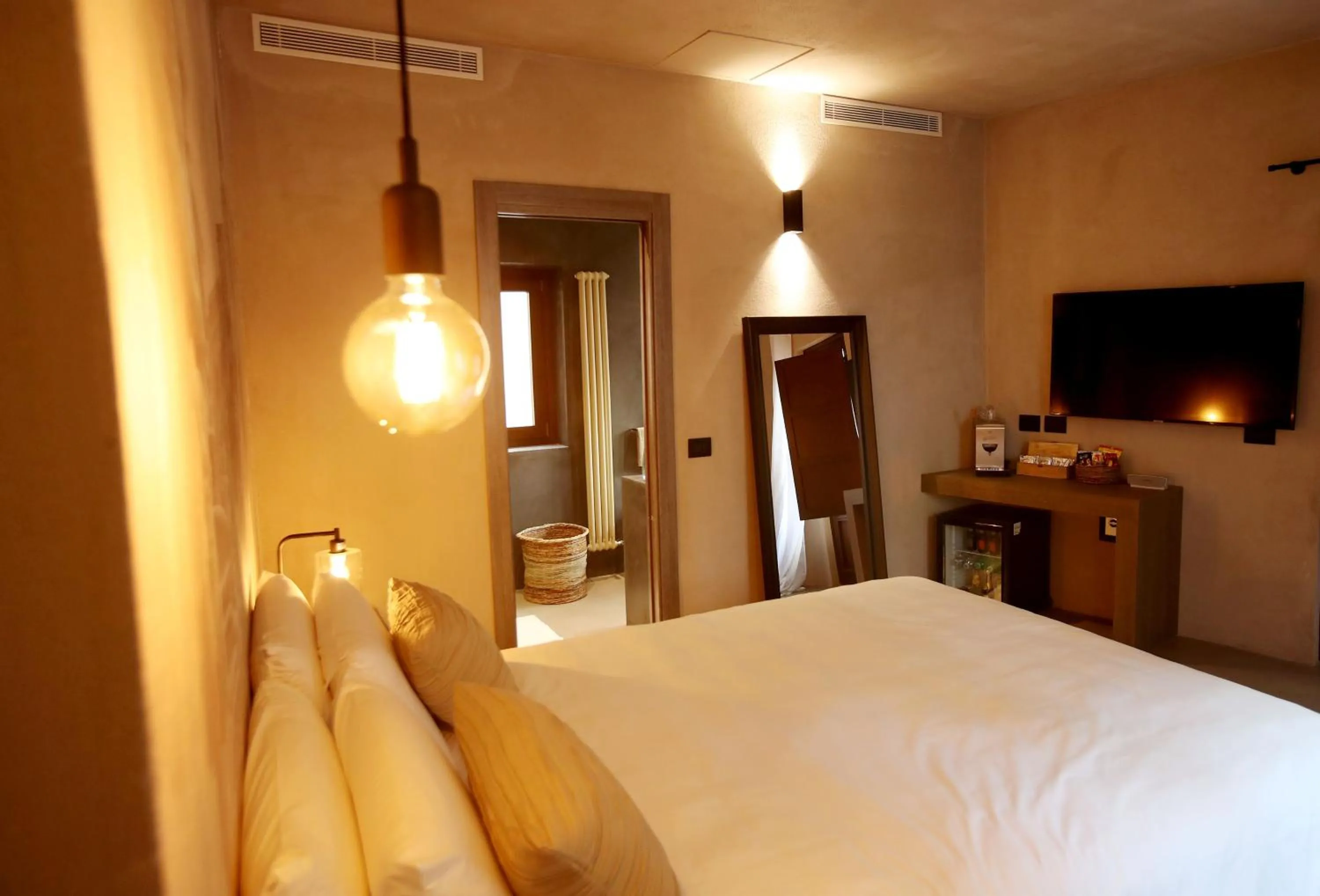 Bed in Casa Nostra Boutique Hotel & Spa