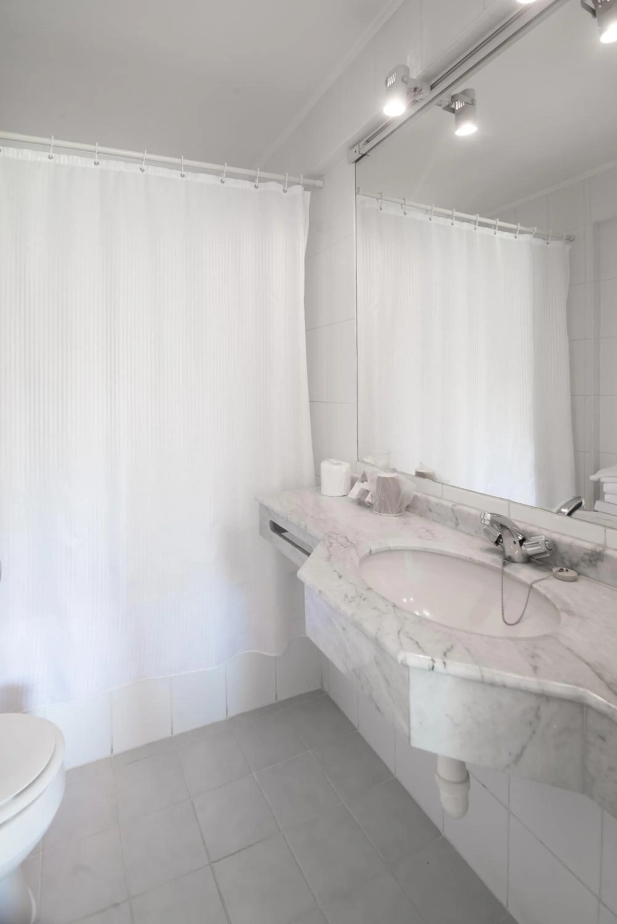 Bathroom in Hotel Acacias de Vitacura