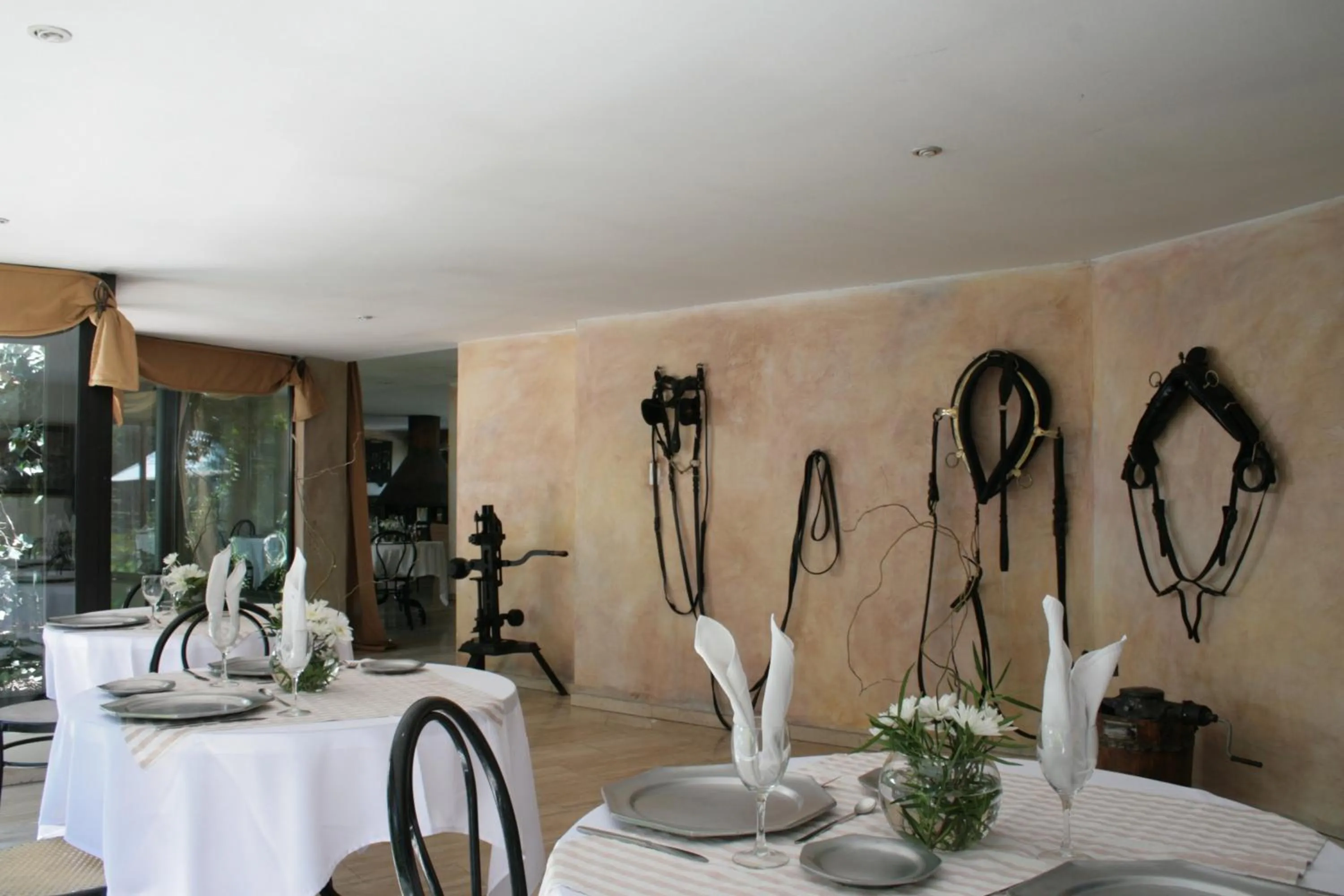 Restaurant/places to eat in Hotel Acacias de Vitacura