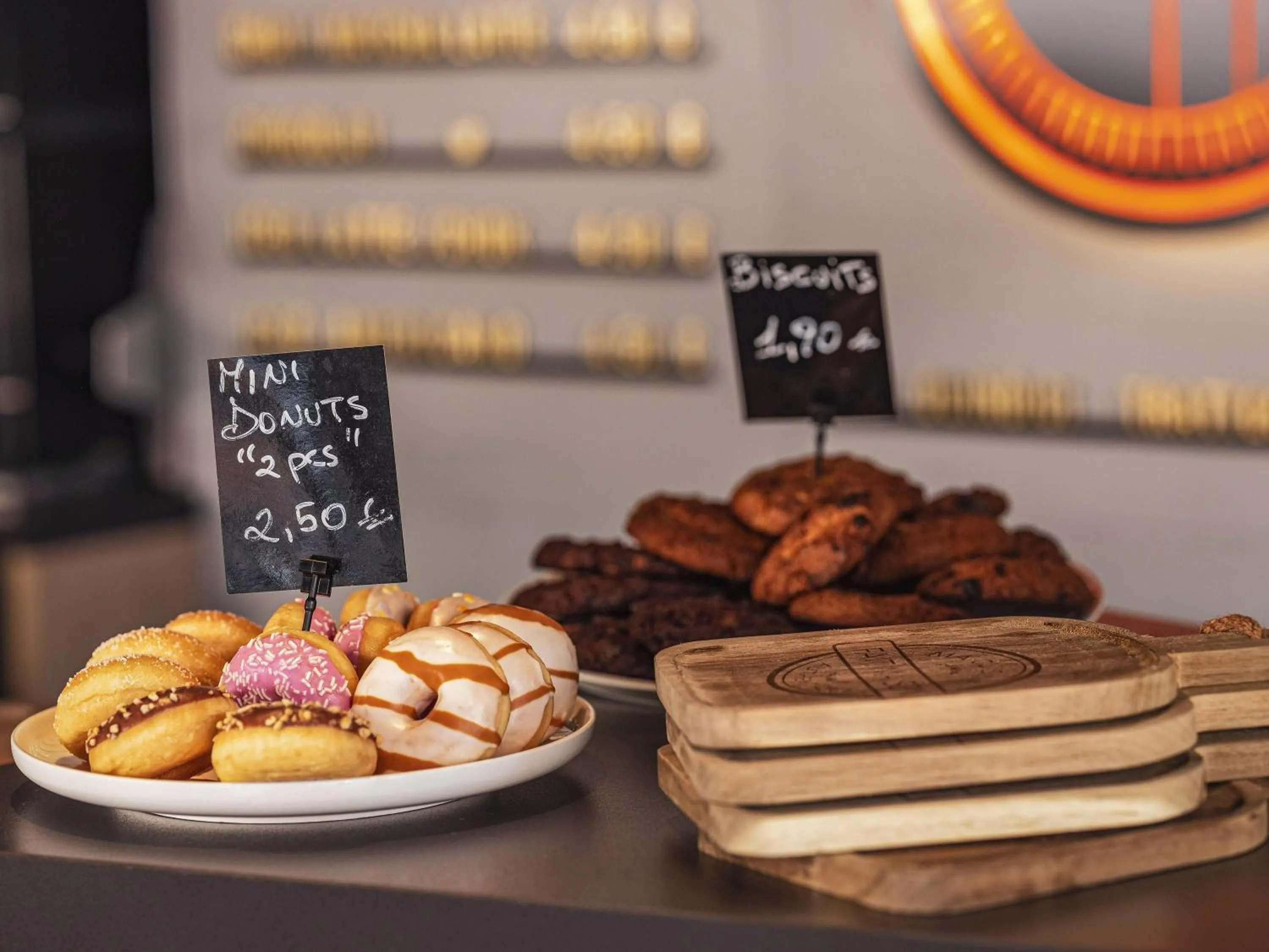 Restaurant/places to eat in Novotel Paris Vaugirard Montparnasse