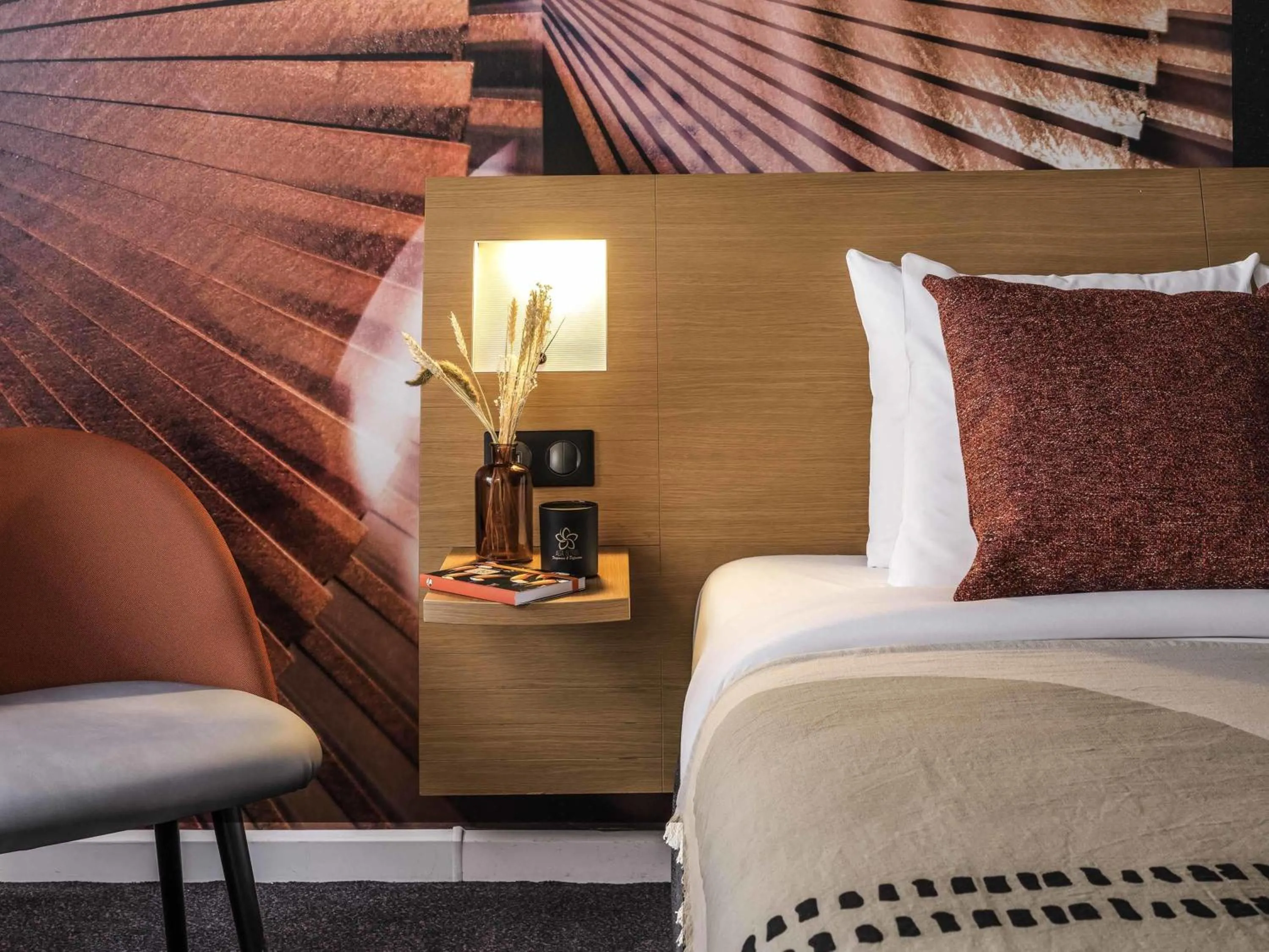 Bedroom, Bed in Novotel Paris Vaugirard Montparnasse