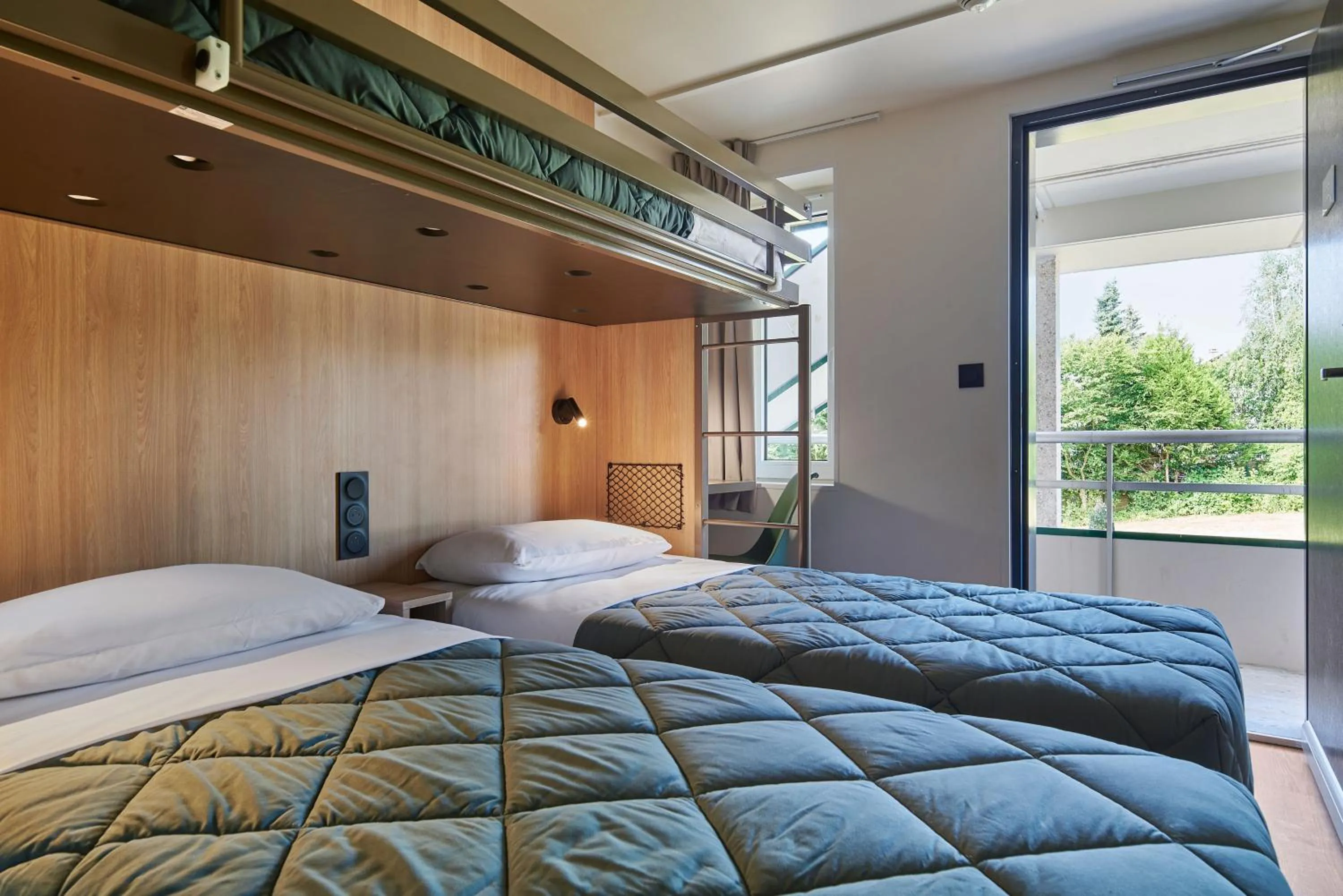 Property building, Bed in Premiere Classe Bordeaux Eysines-Tour de Gassies