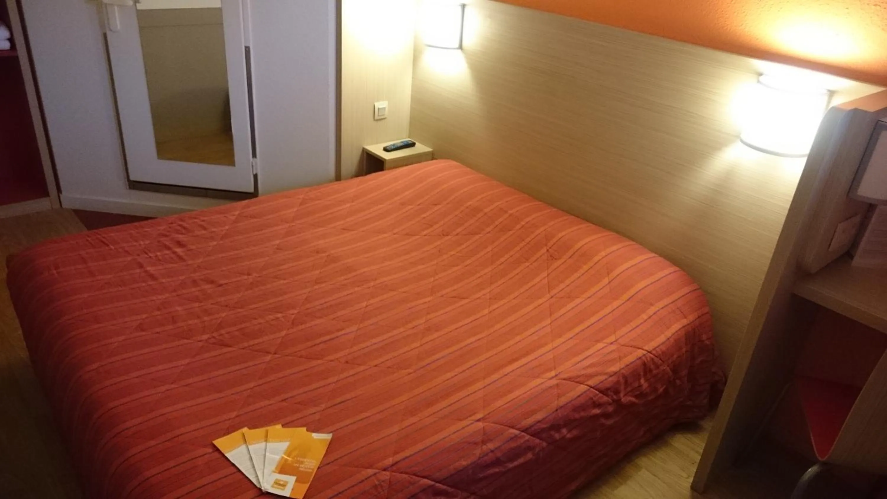 Double Room in Premiere Classe Bordeaux Eysines-Tour de Gassies
