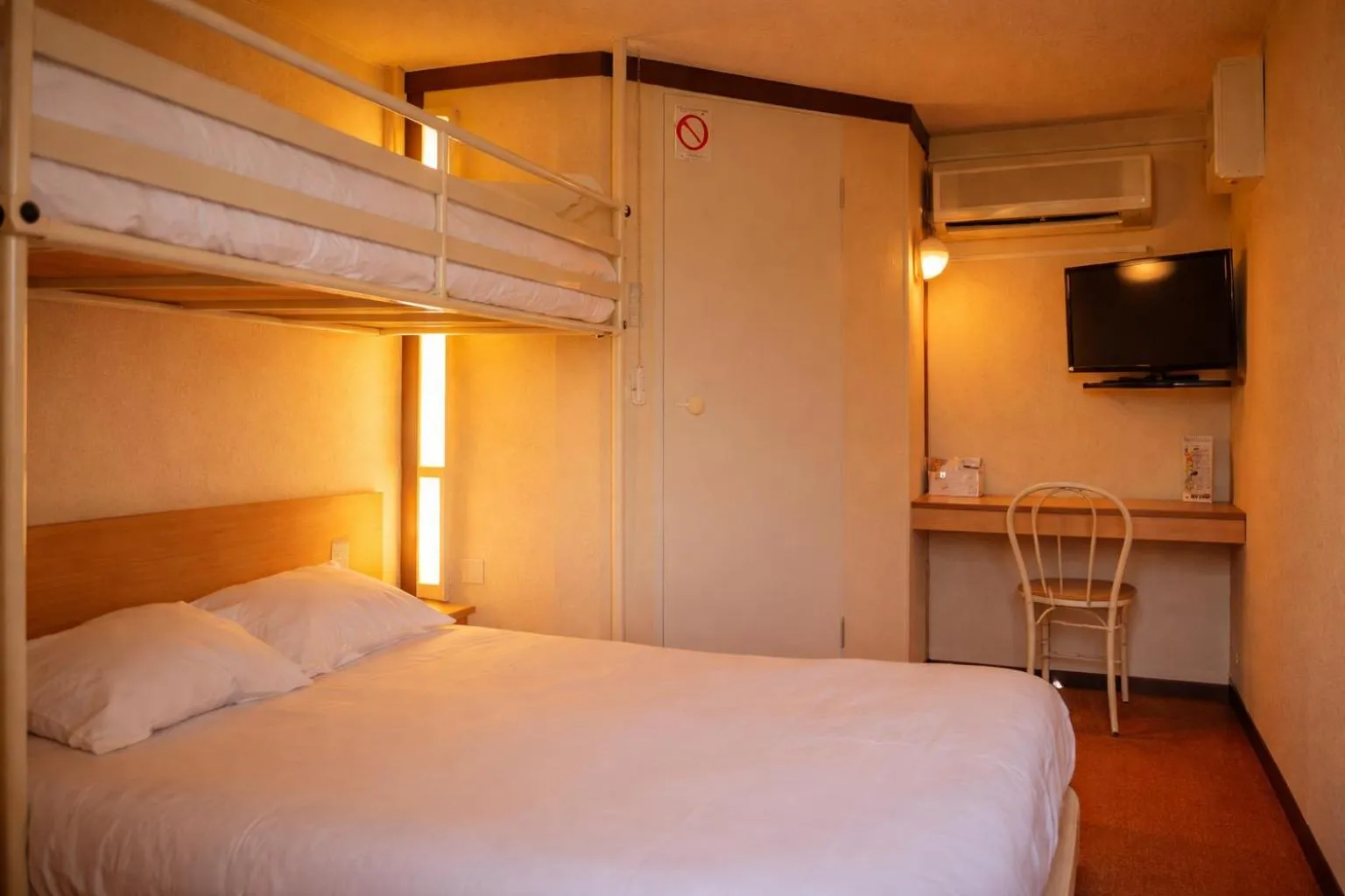 Bed in Première Classe Clermont Ferrand Nord