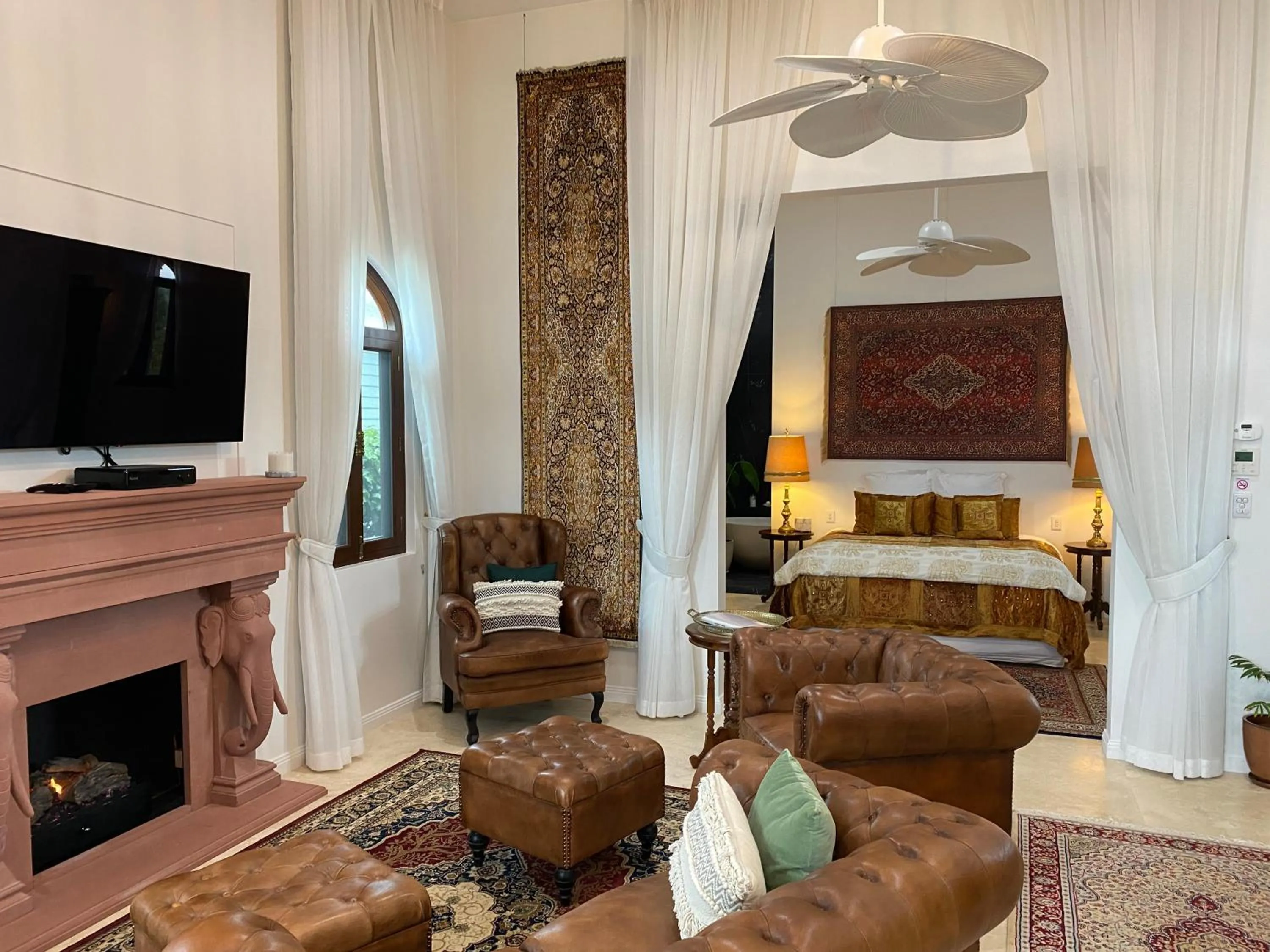 Living room in Jodha Bai Retreat