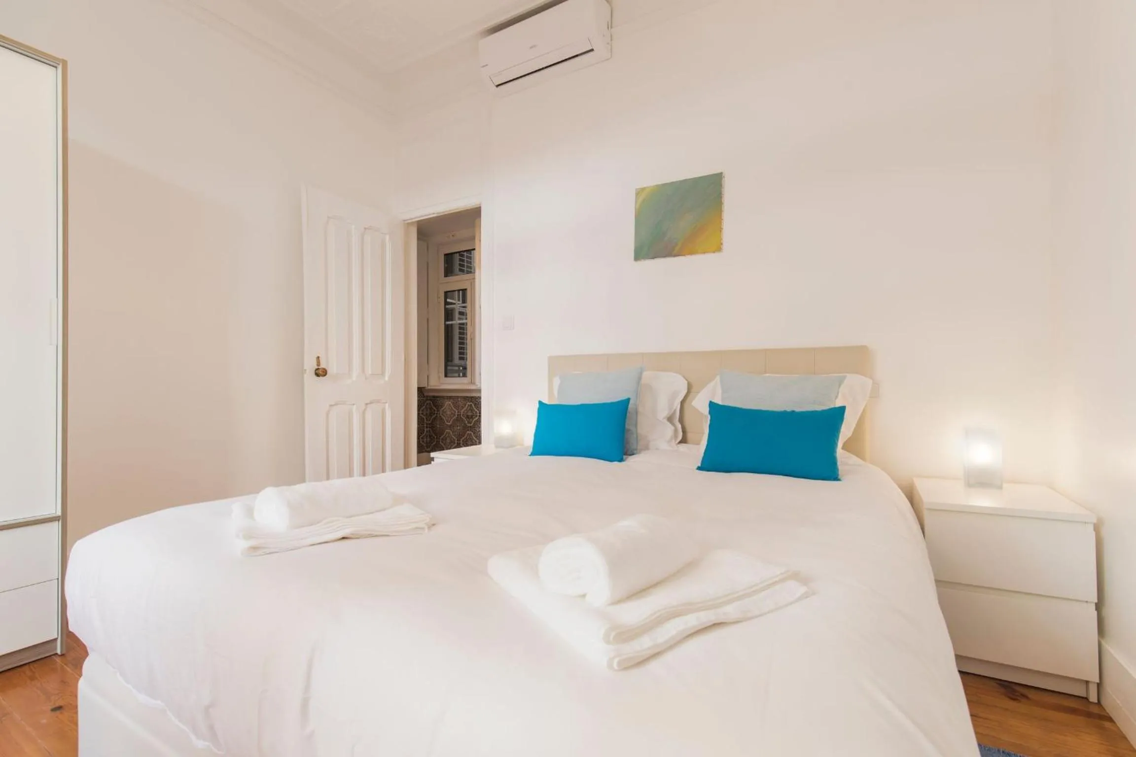 LovelyStay - Peaceful Living - Heart of the City