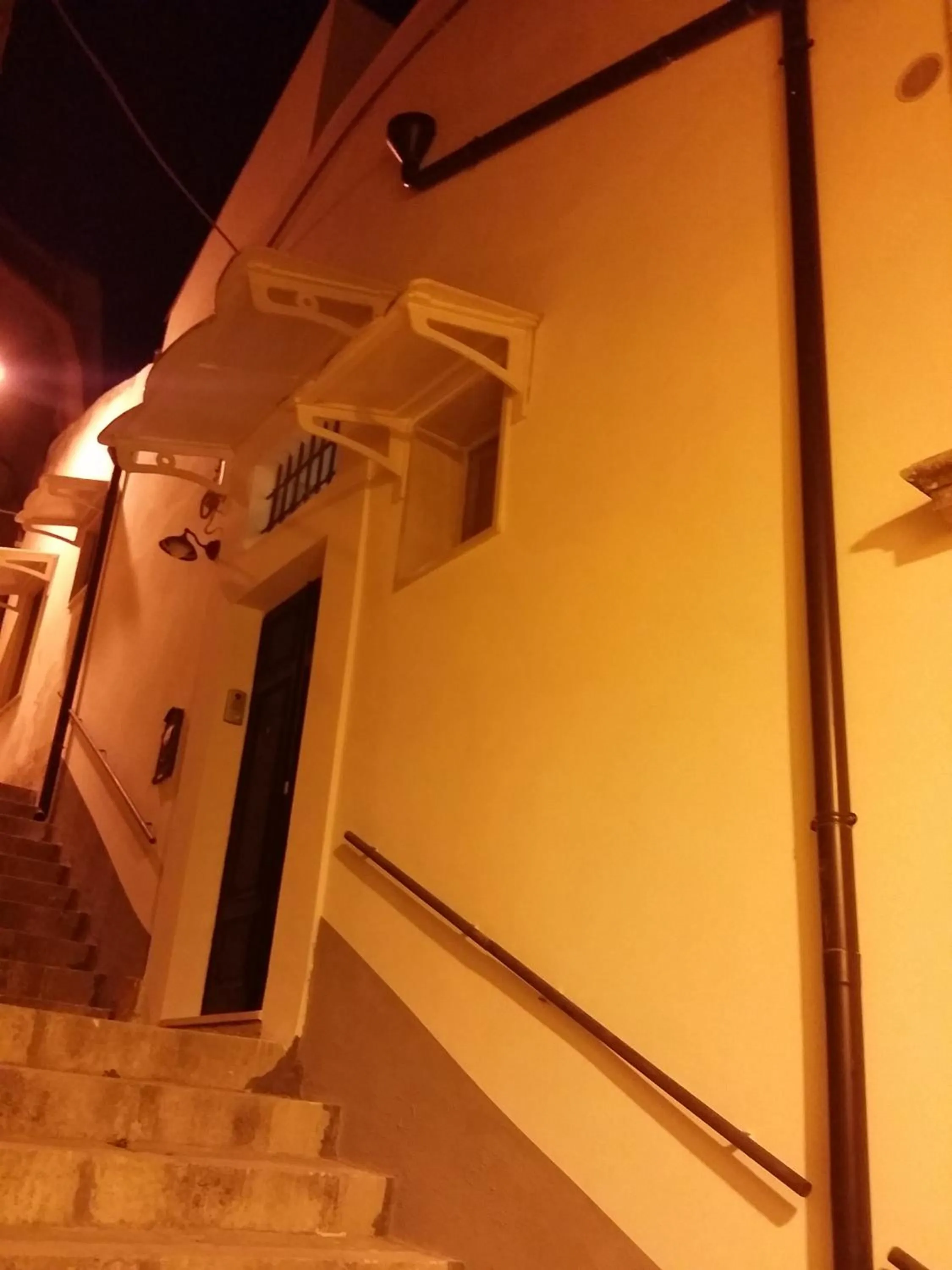 Facade/entrance in Casa Mireio