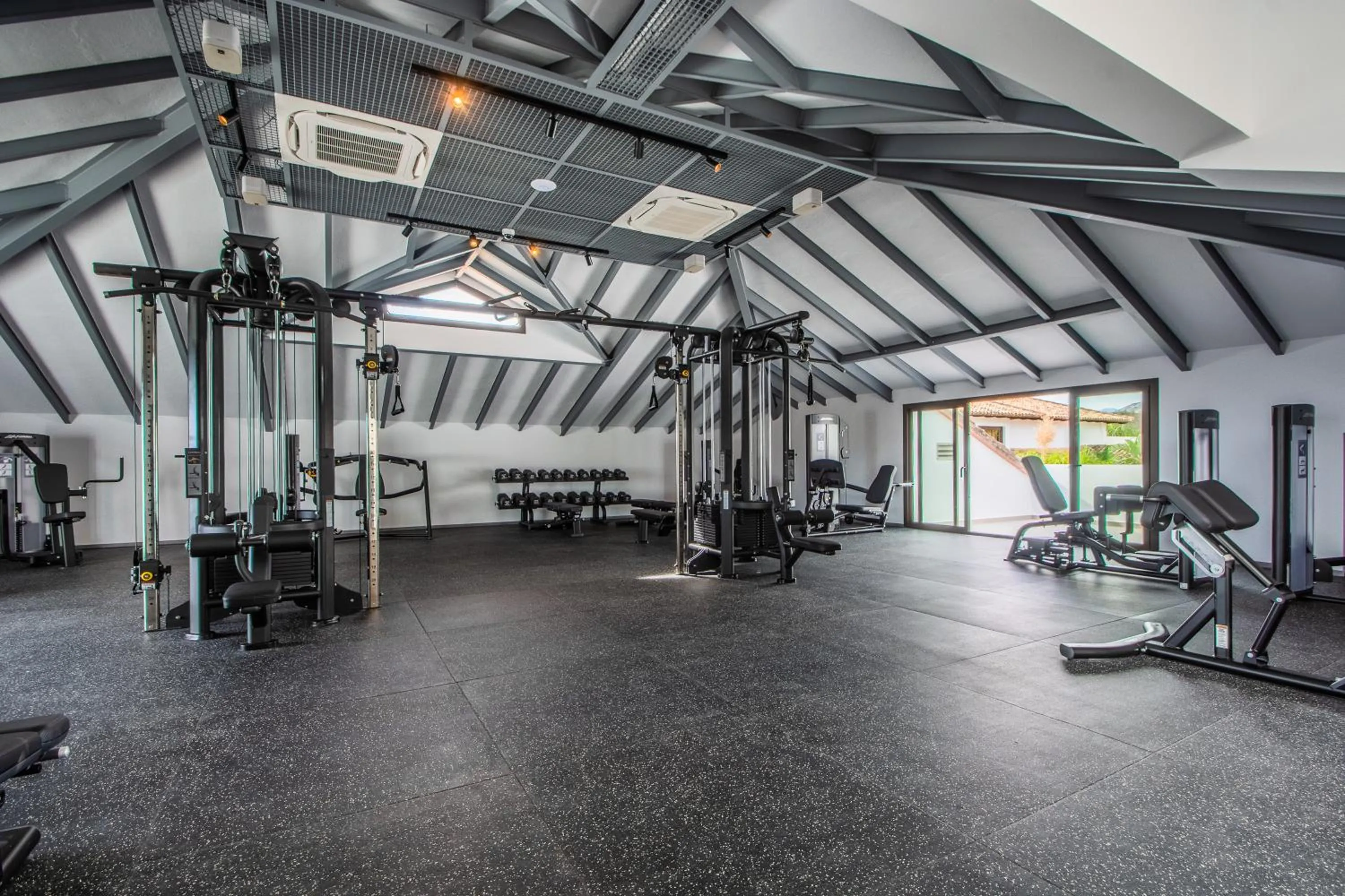 Fitness centre/facilities in LOS ARQUEROS GOLF APARTMENTS
