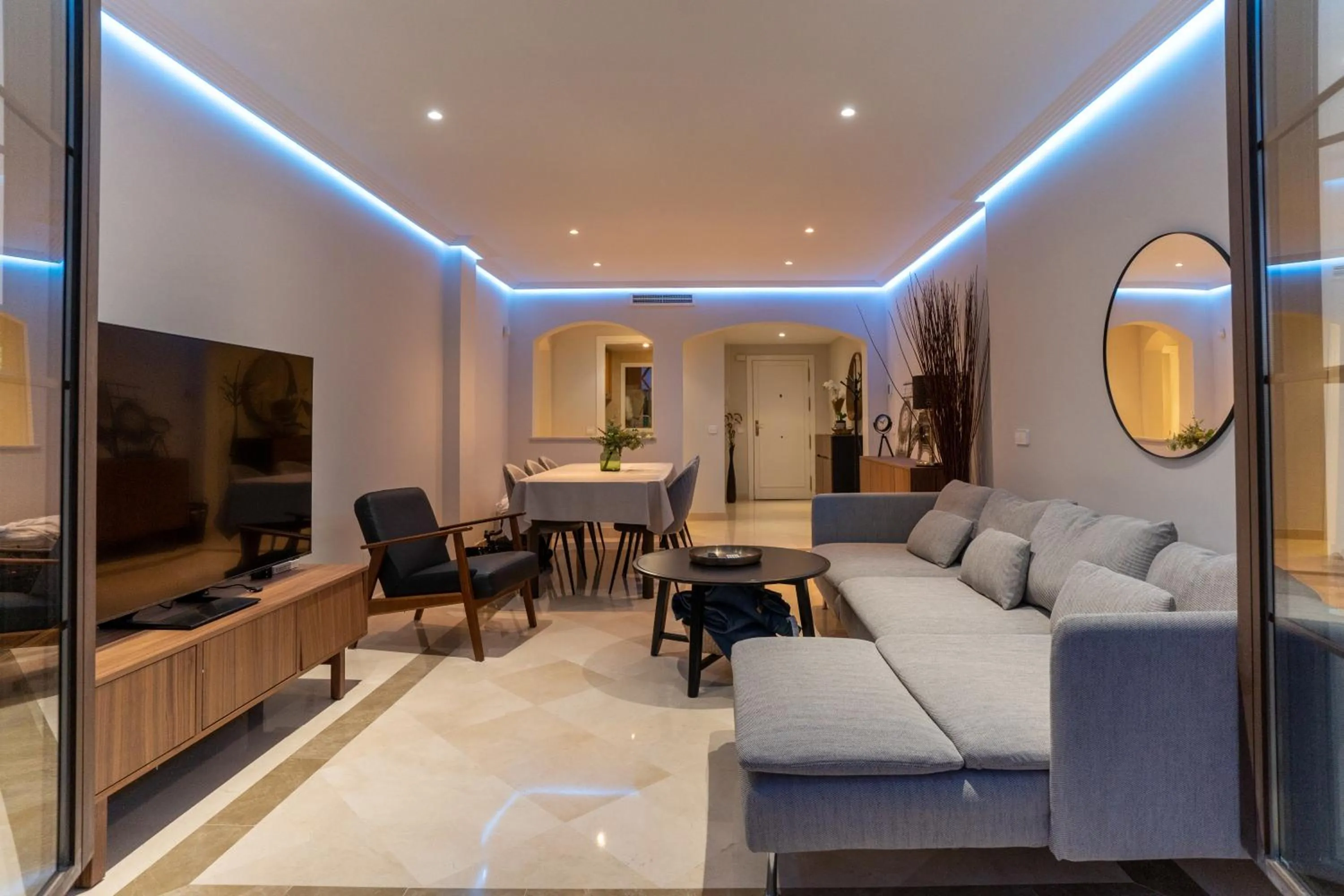 Living room in LOS ARQUEROS GOLF APARTMENTS
