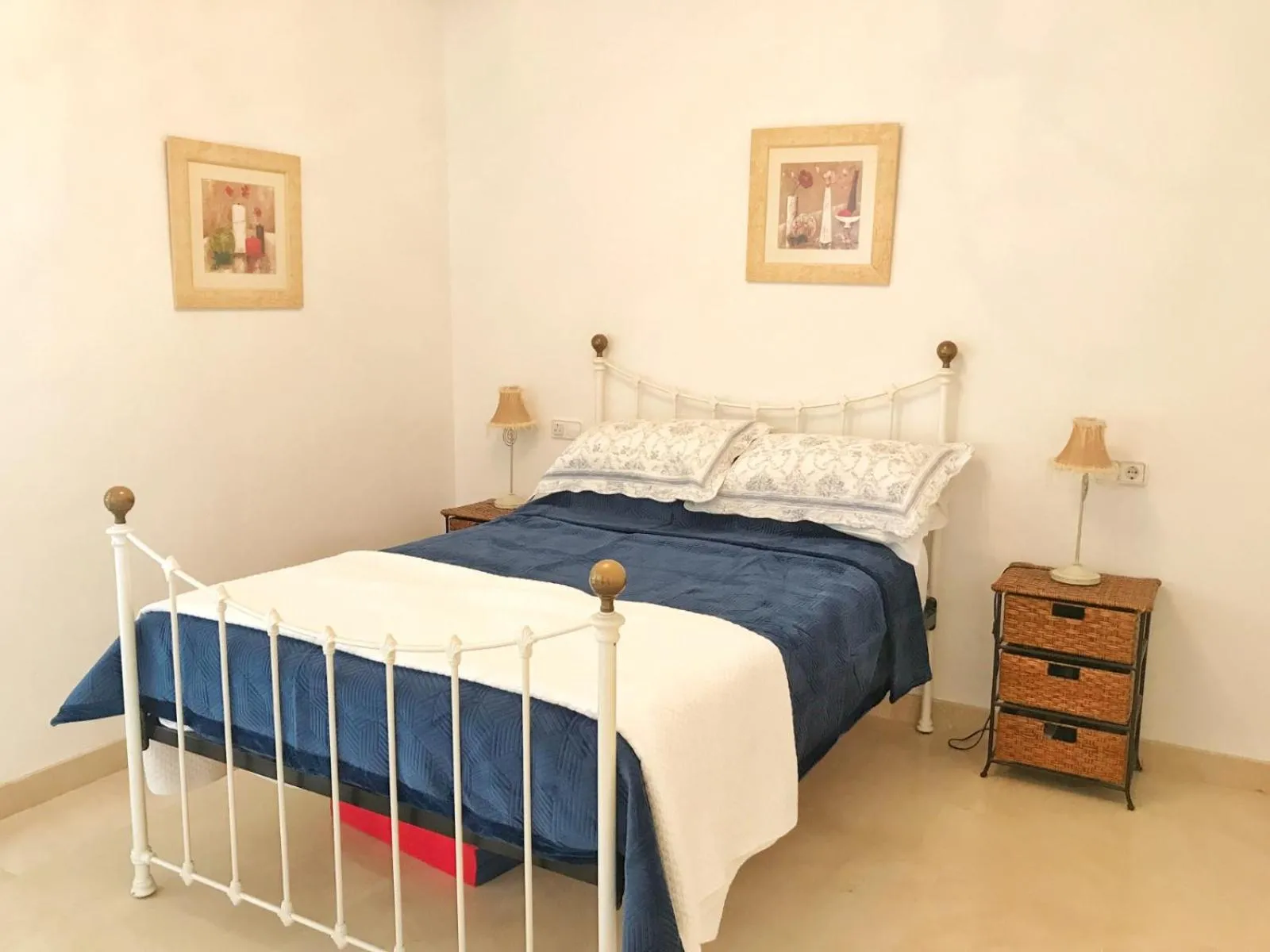 Photo of the whole room, Bed in LOS ARQUEROS GOLF APARTMENTS