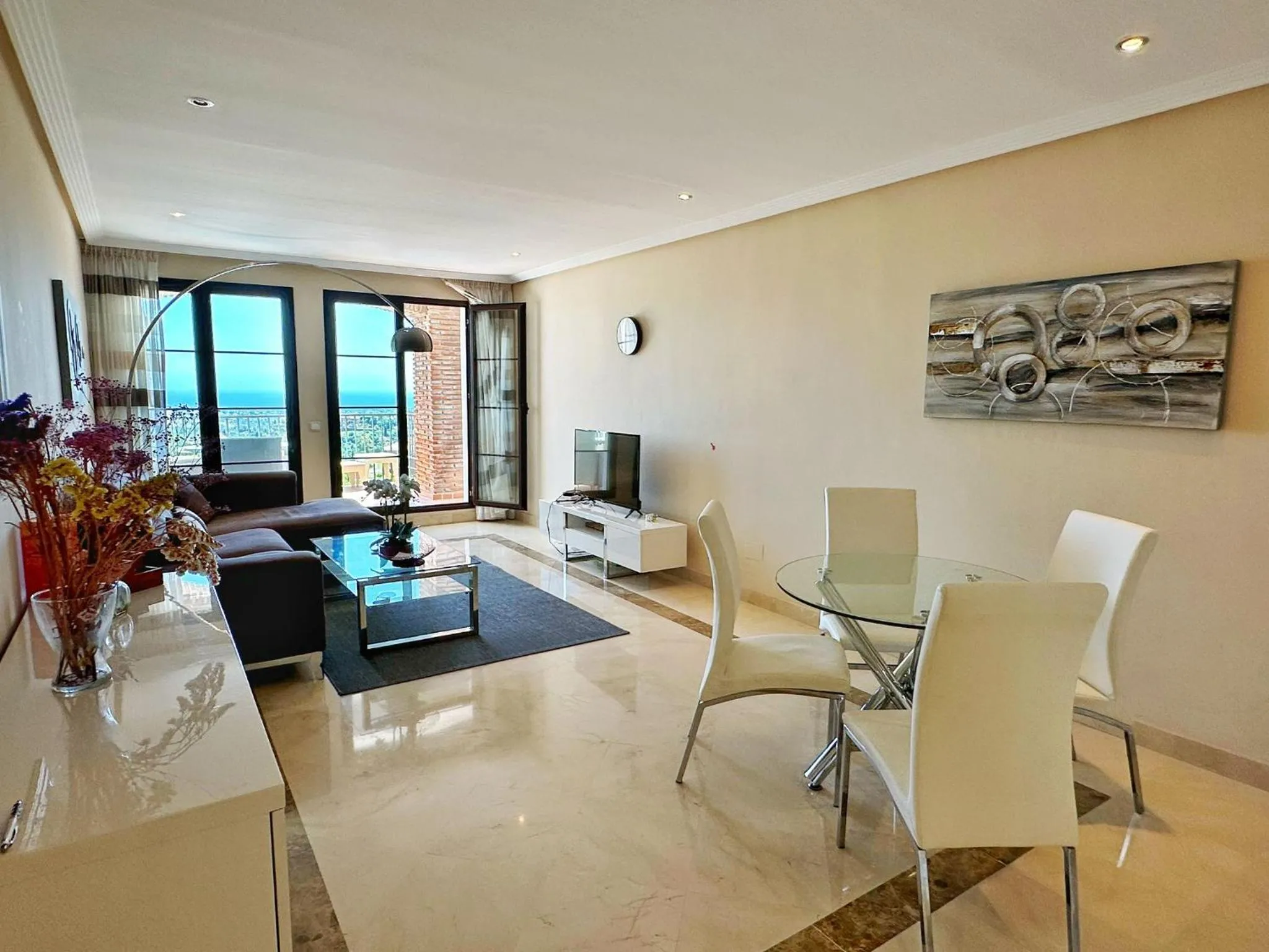 TV and multimedia in LOS ARQUEROS GOLF APARTMENTS
