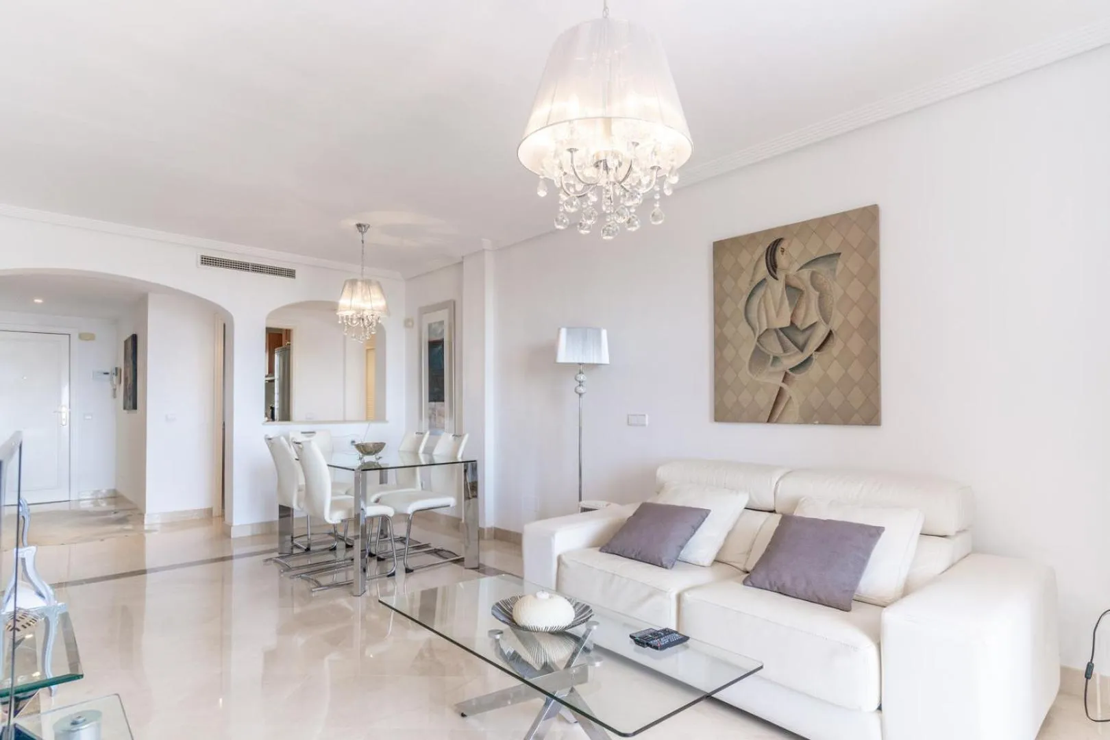 Living room in LOS ARQUEROS GOLF APARTMENTS
