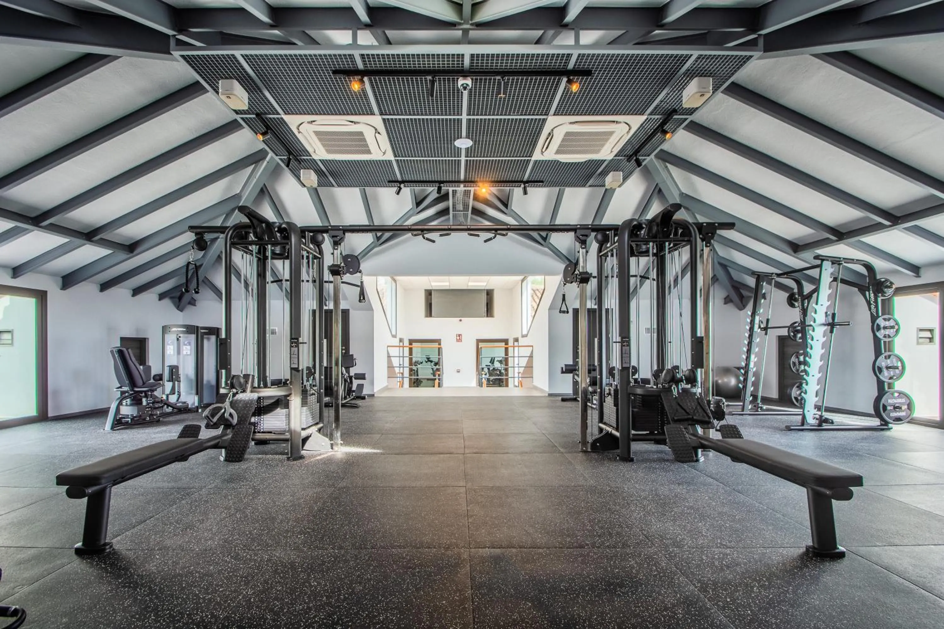 Fitness centre/facilities in LOS ARQUEROS GOLF APARTMENTS