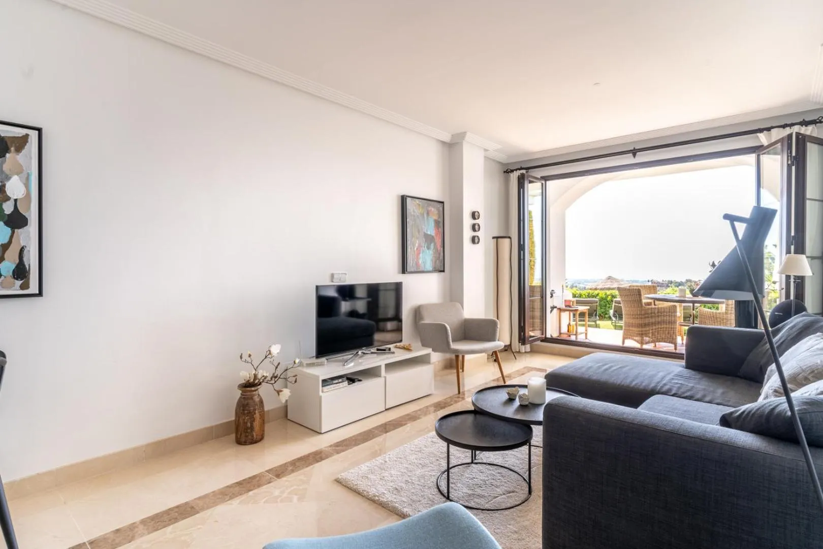 Living room in LOS ARQUEROS GOLF APARTMENTS