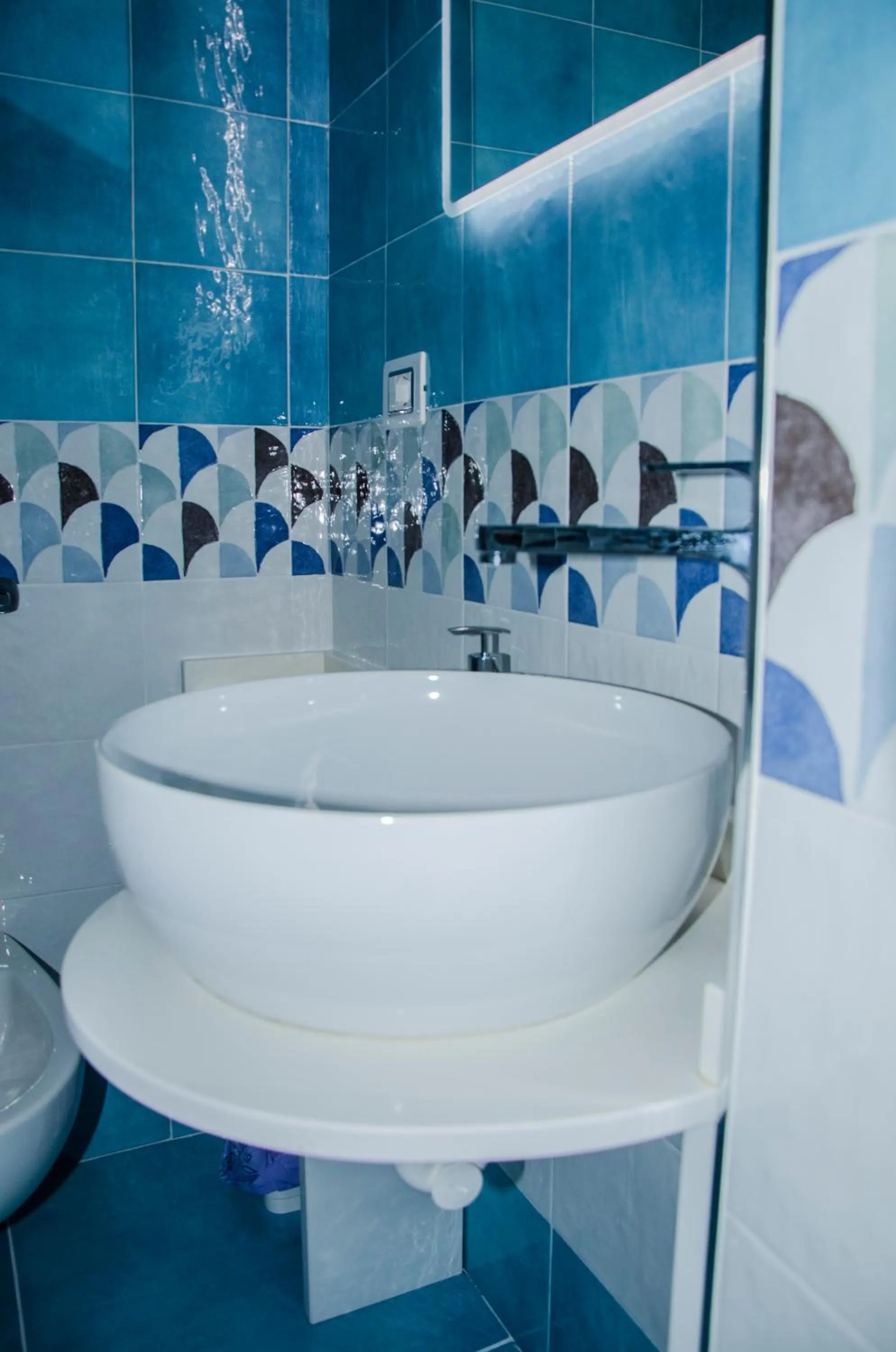 Shower in Praja vecchia