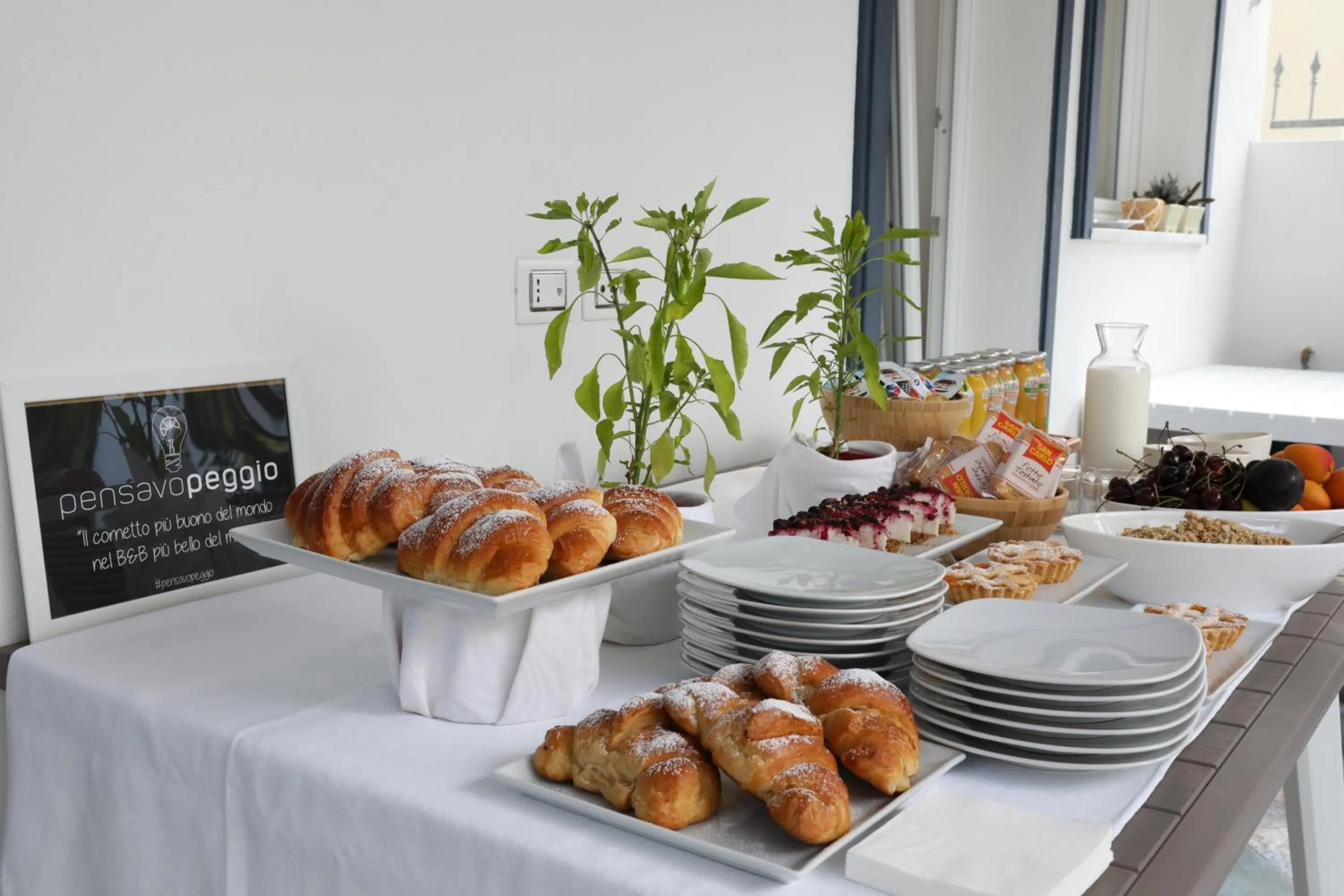 Food and drinks in Praja vecchia